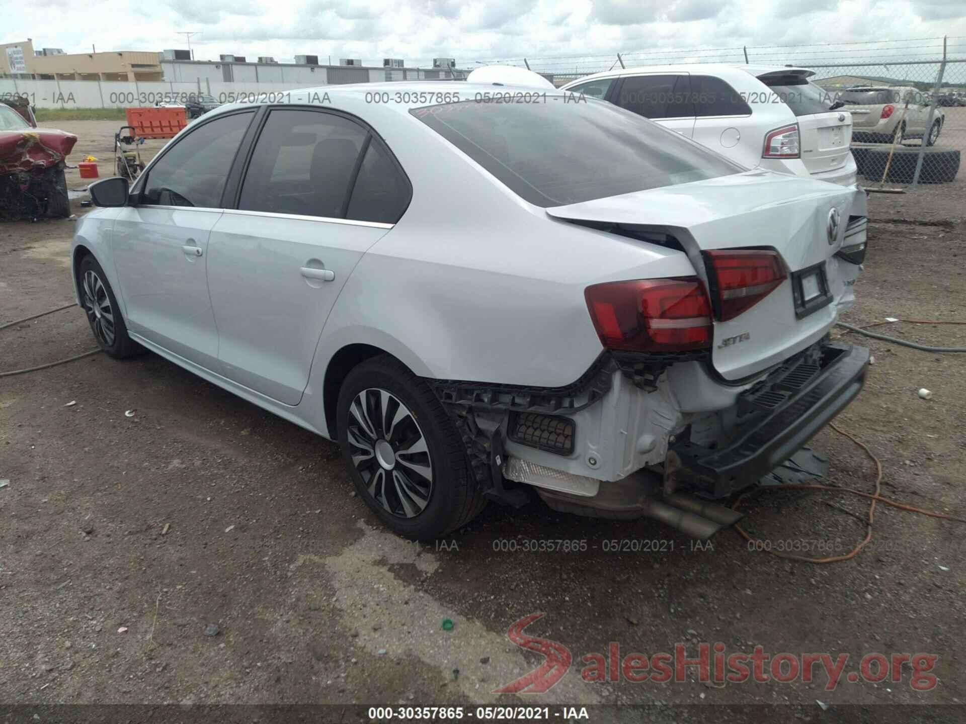 3VW167AJXHM368694 2017 VOLKSWAGEN JETTA