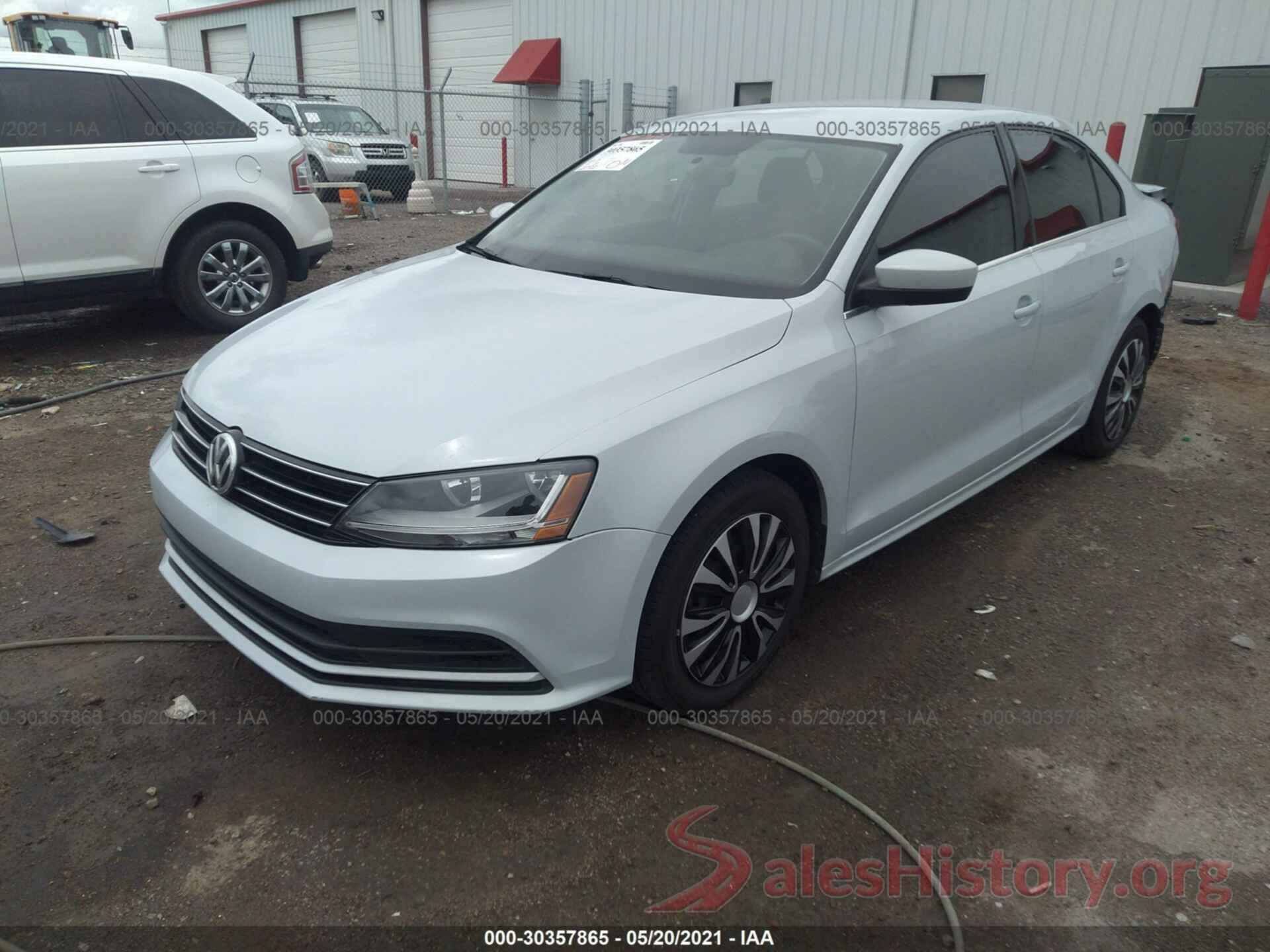 3VW167AJXHM368694 2017 VOLKSWAGEN JETTA