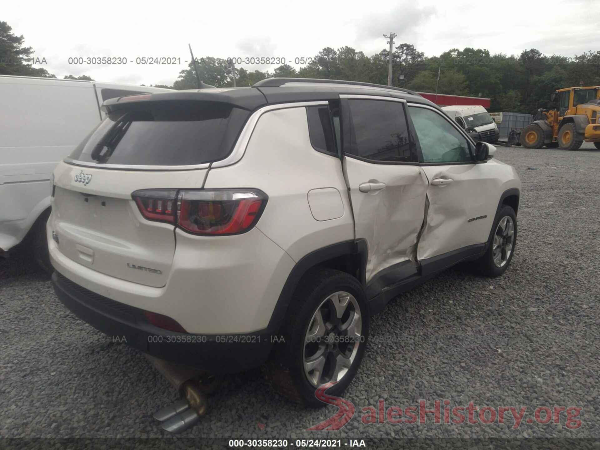 3C4NJDCB0JT437332 2018 JEEP COMPASS