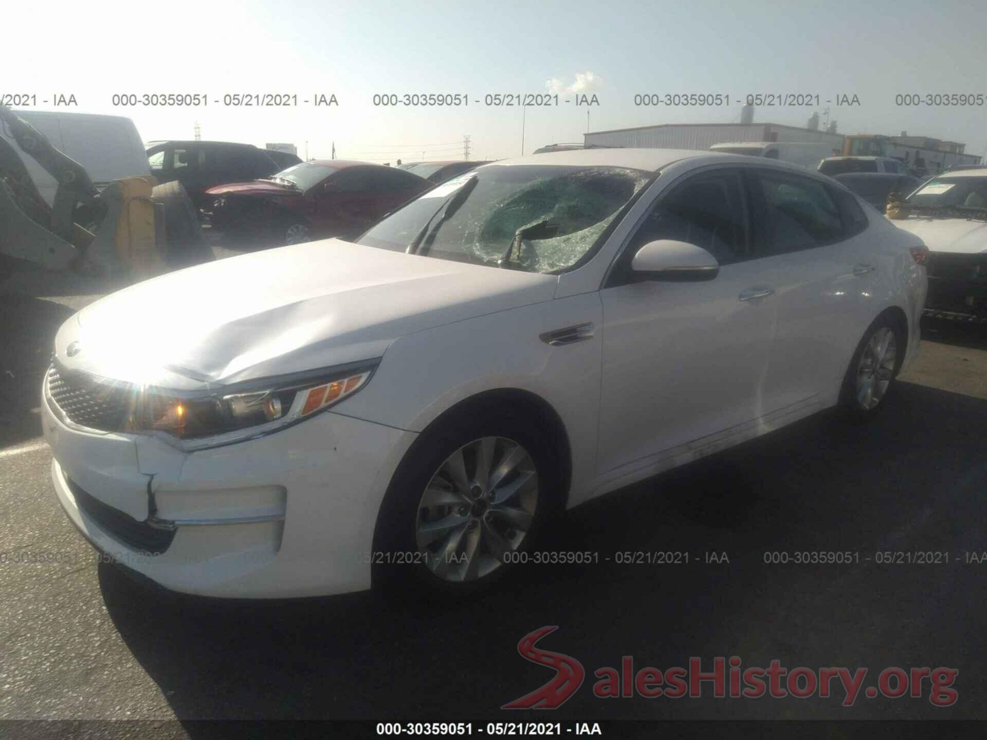 5XXGT4L34JG261697 2018 KIA OPTIMA