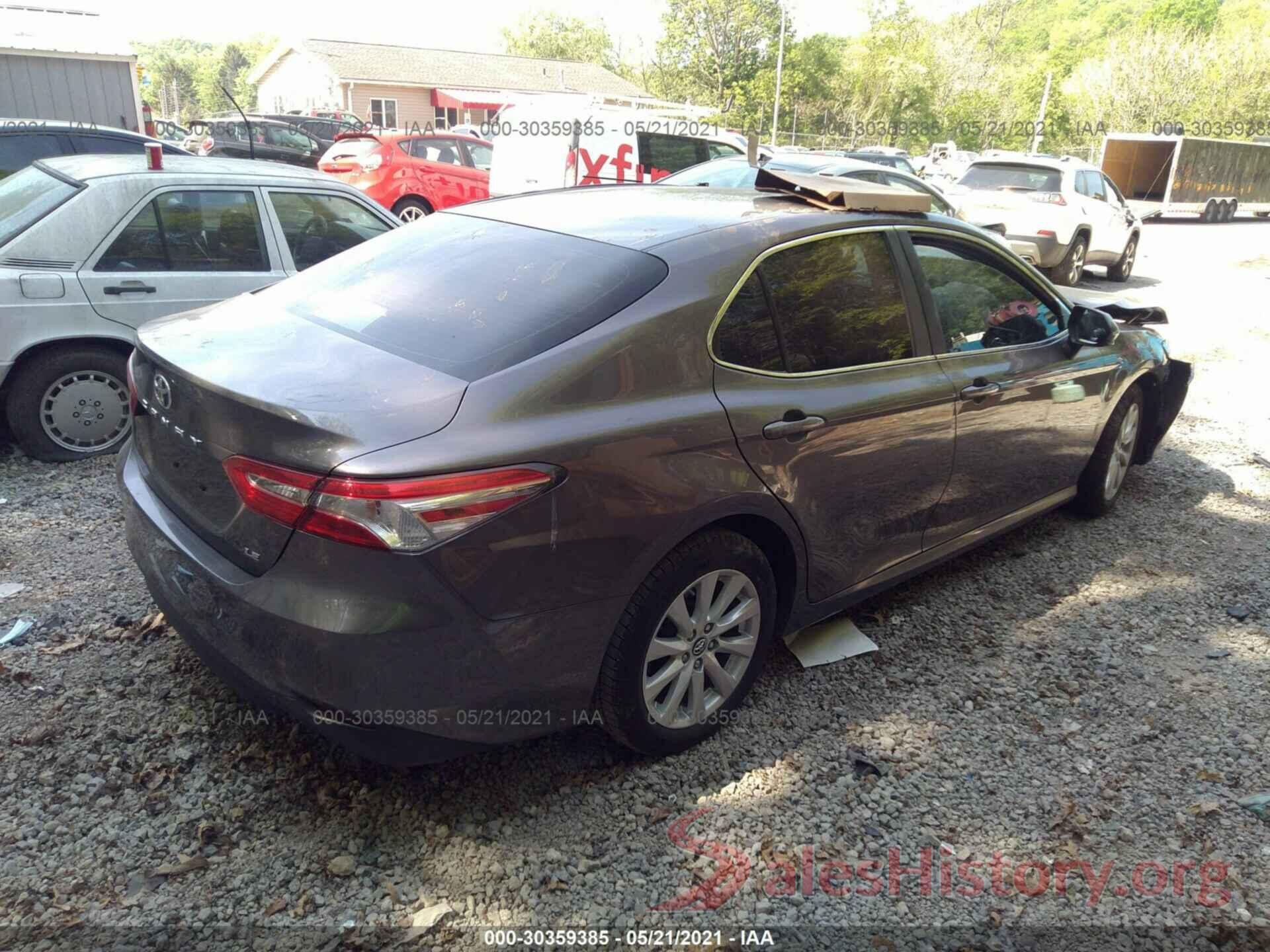 4T1B11HK7JU551923 2018 TOYOTA CAMRY