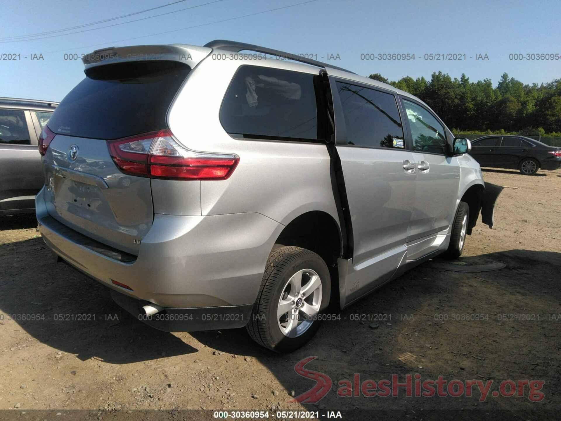 5TDKZ3DC9KS010854 2019 TOYOTA SIENNA