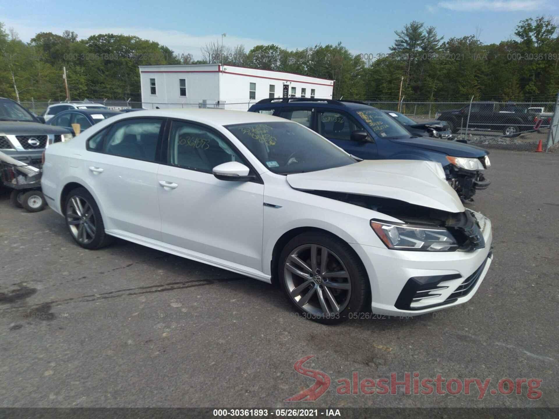 1VWAA7A34JC008019 2018 VOLKSWAGEN PASSAT