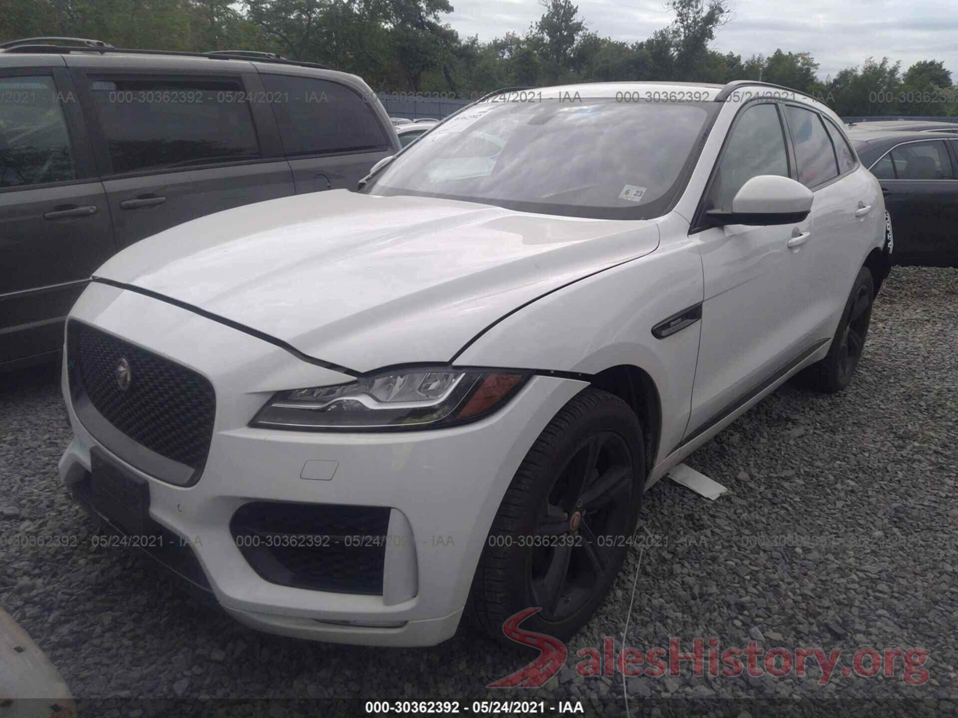 SADCL2FN2JA261424 2018 JAGUAR F-PACE