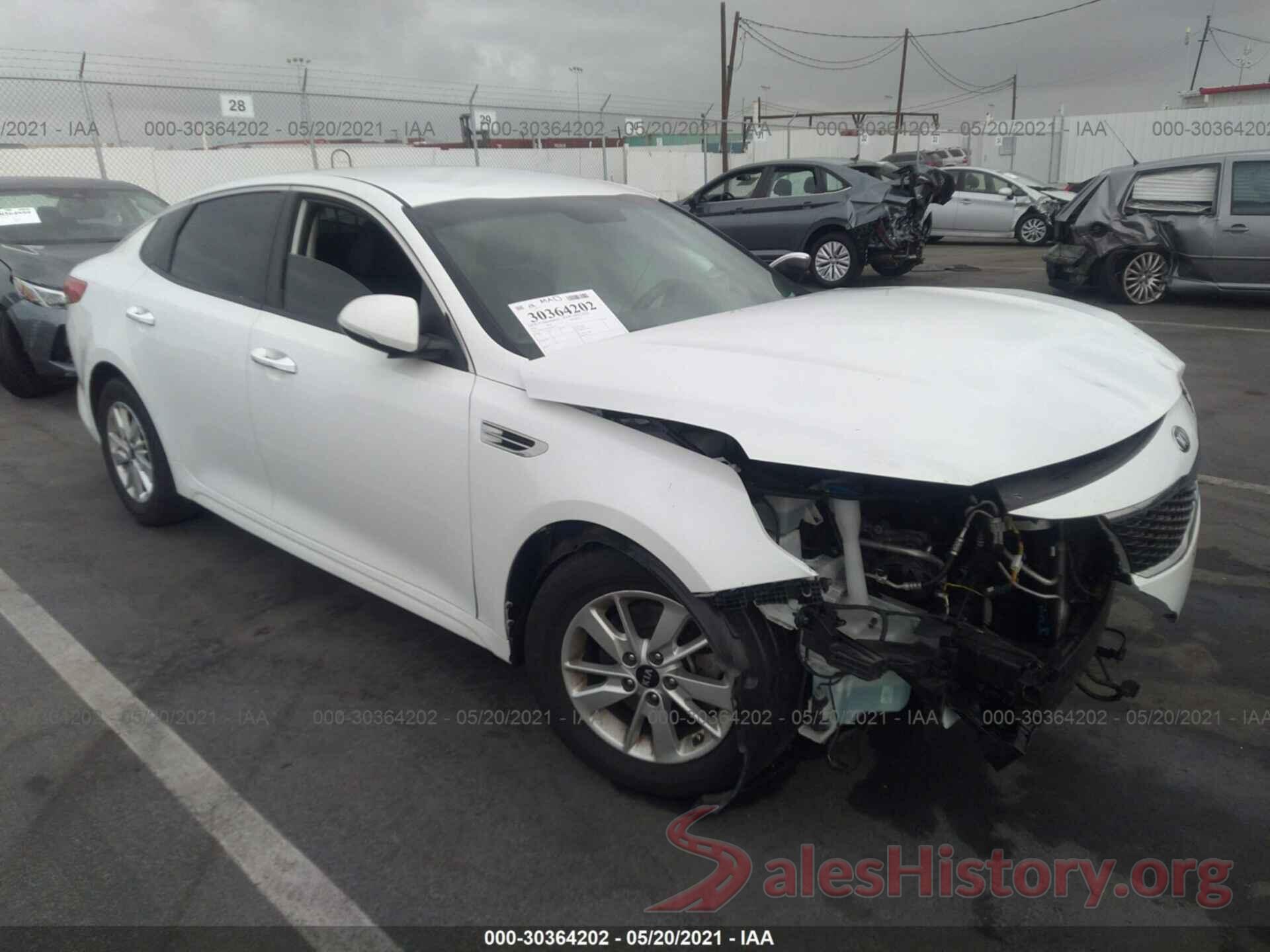 5XXGT4L38JG195333 2018 KIA OPTIMA