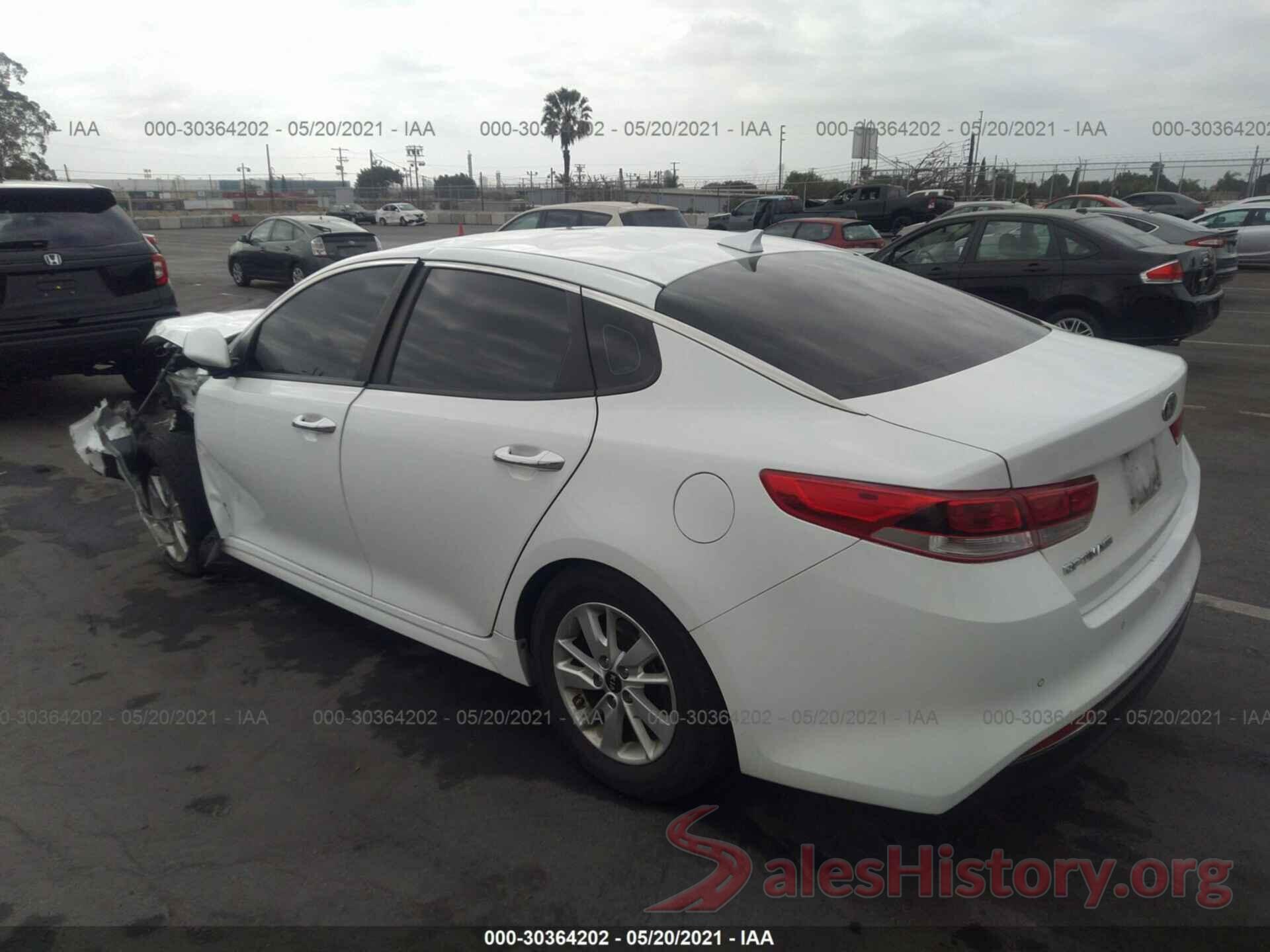 5XXGT4L38JG195333 2018 KIA OPTIMA