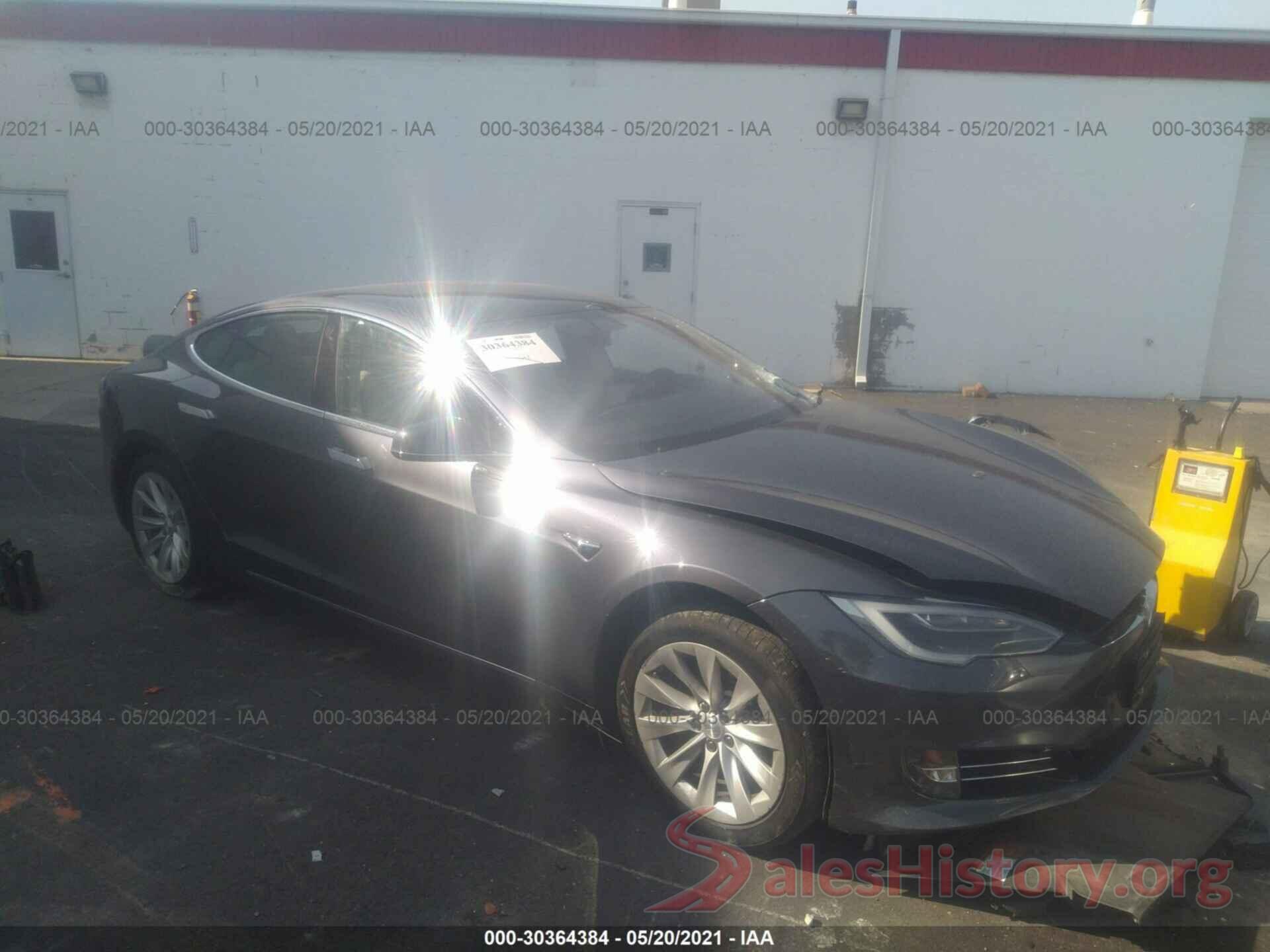 5YJSA1E22JF296907 2018 TESLA MODEL S