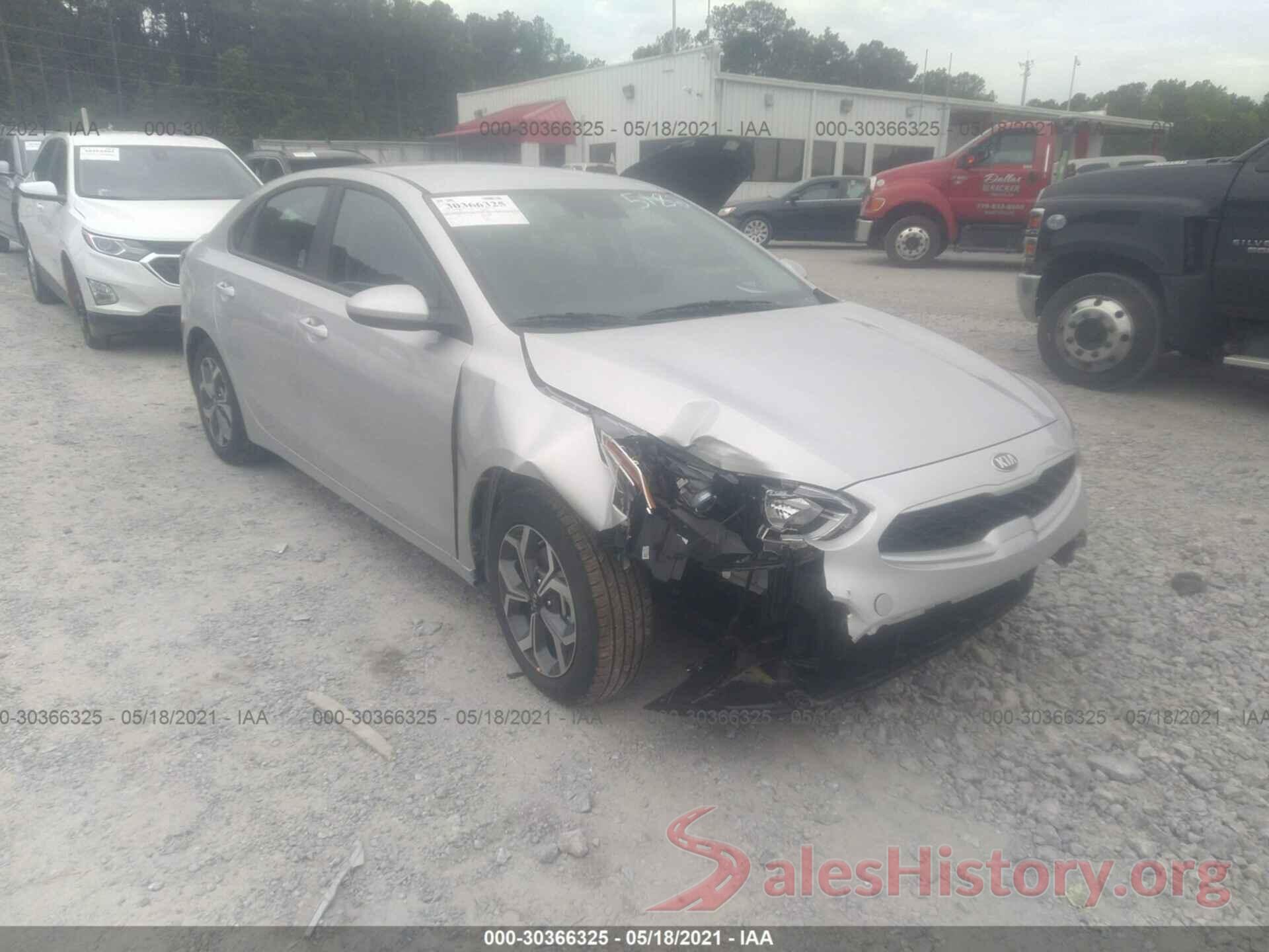 3KPF24AD3ME335182 2021 KIA FORTE