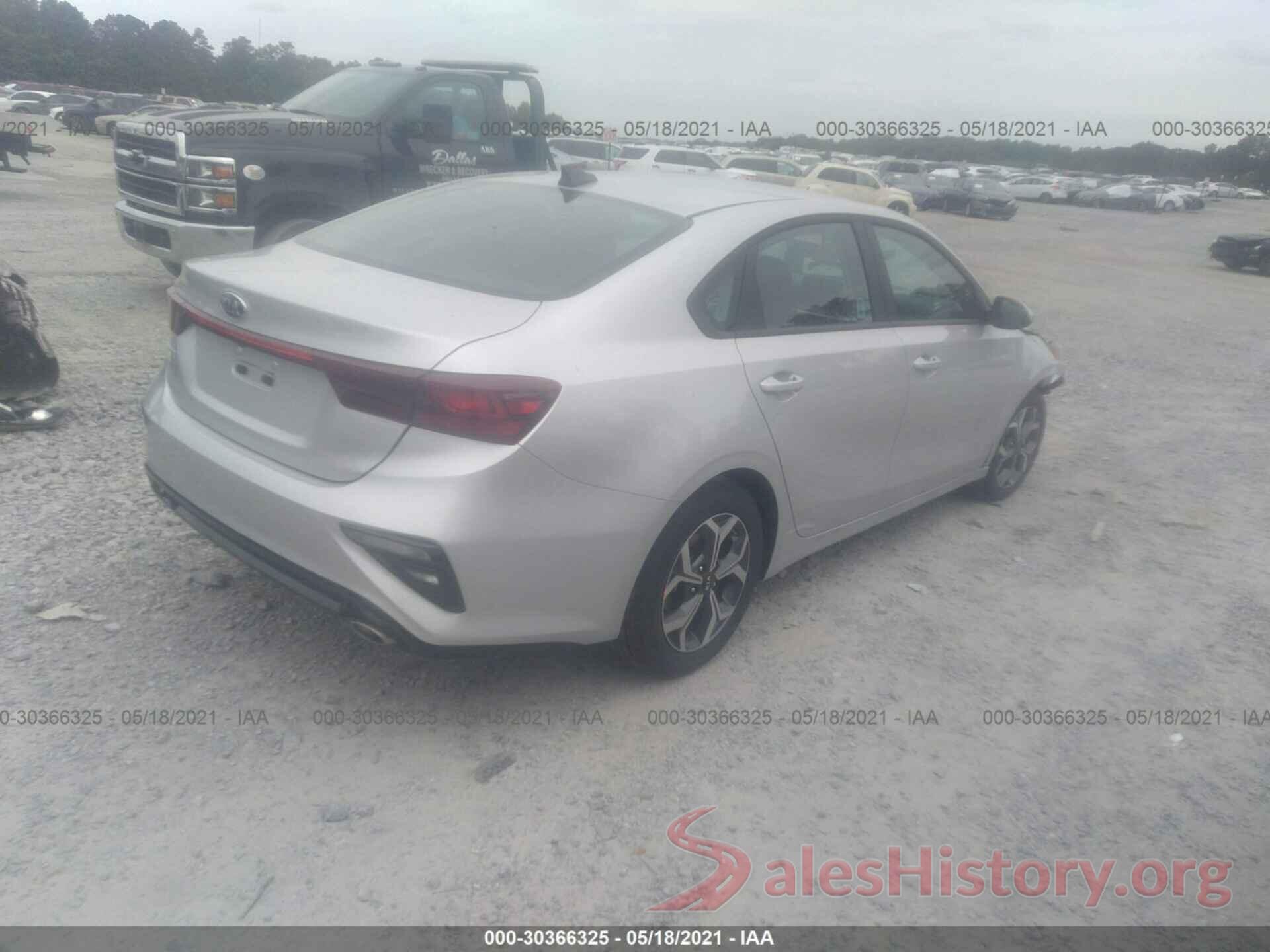 3KPF24AD3ME335182 2021 KIA FORTE