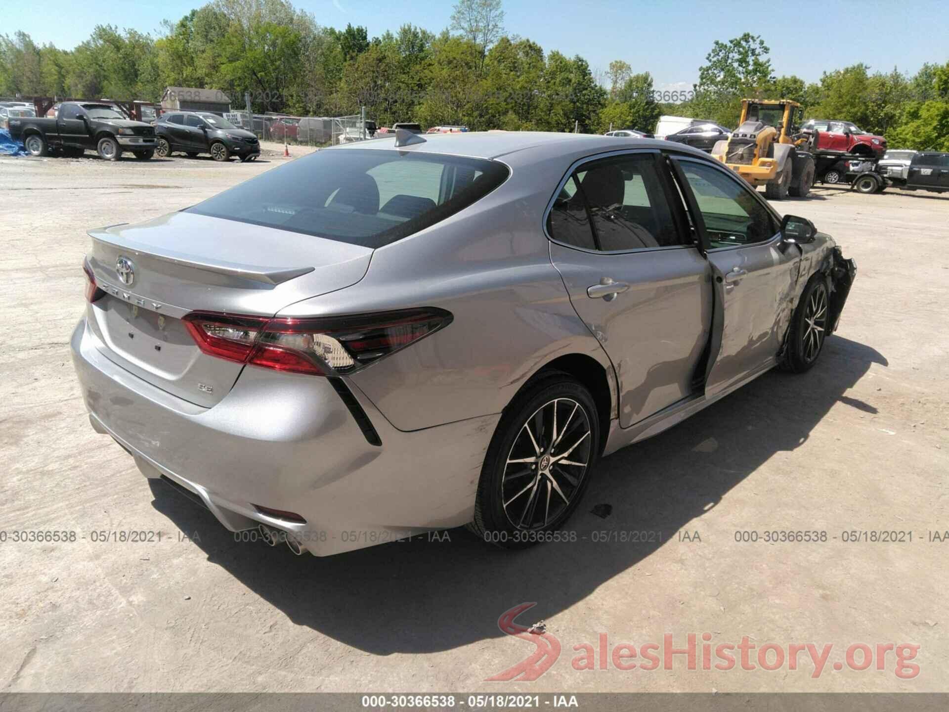 4T1G11AK3MU441665 2021 TOYOTA CAMRY