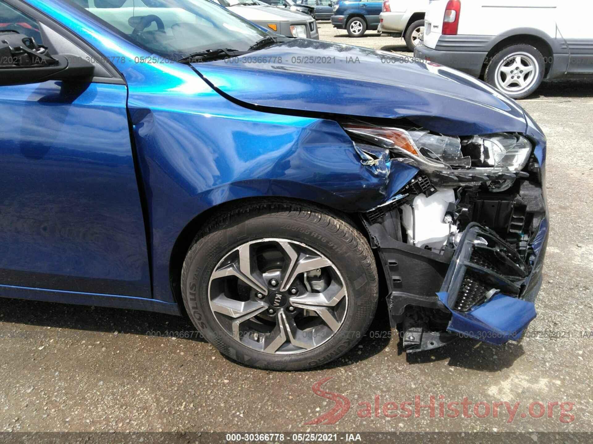 3KPF24AD7ME263290 2021 KIA FORTE