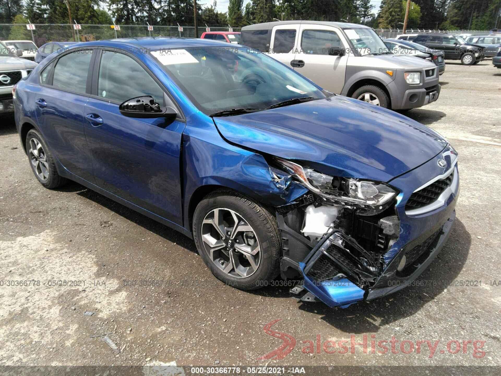 3KPF24AD7ME263290 2021 KIA FORTE