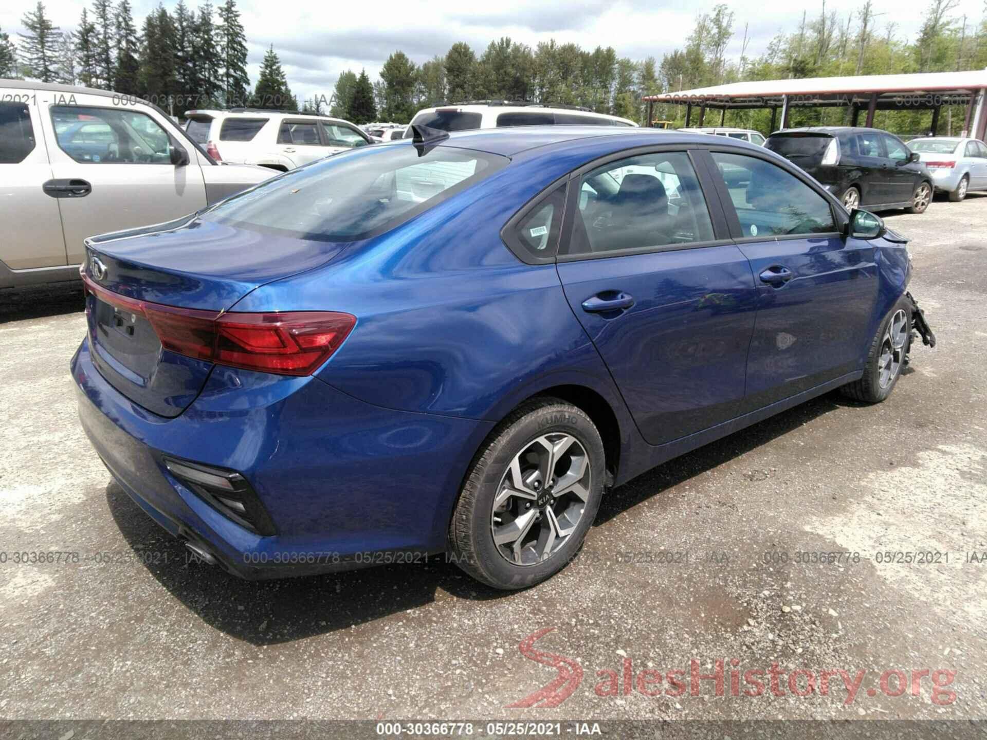 3KPF24AD7ME263290 2021 KIA FORTE