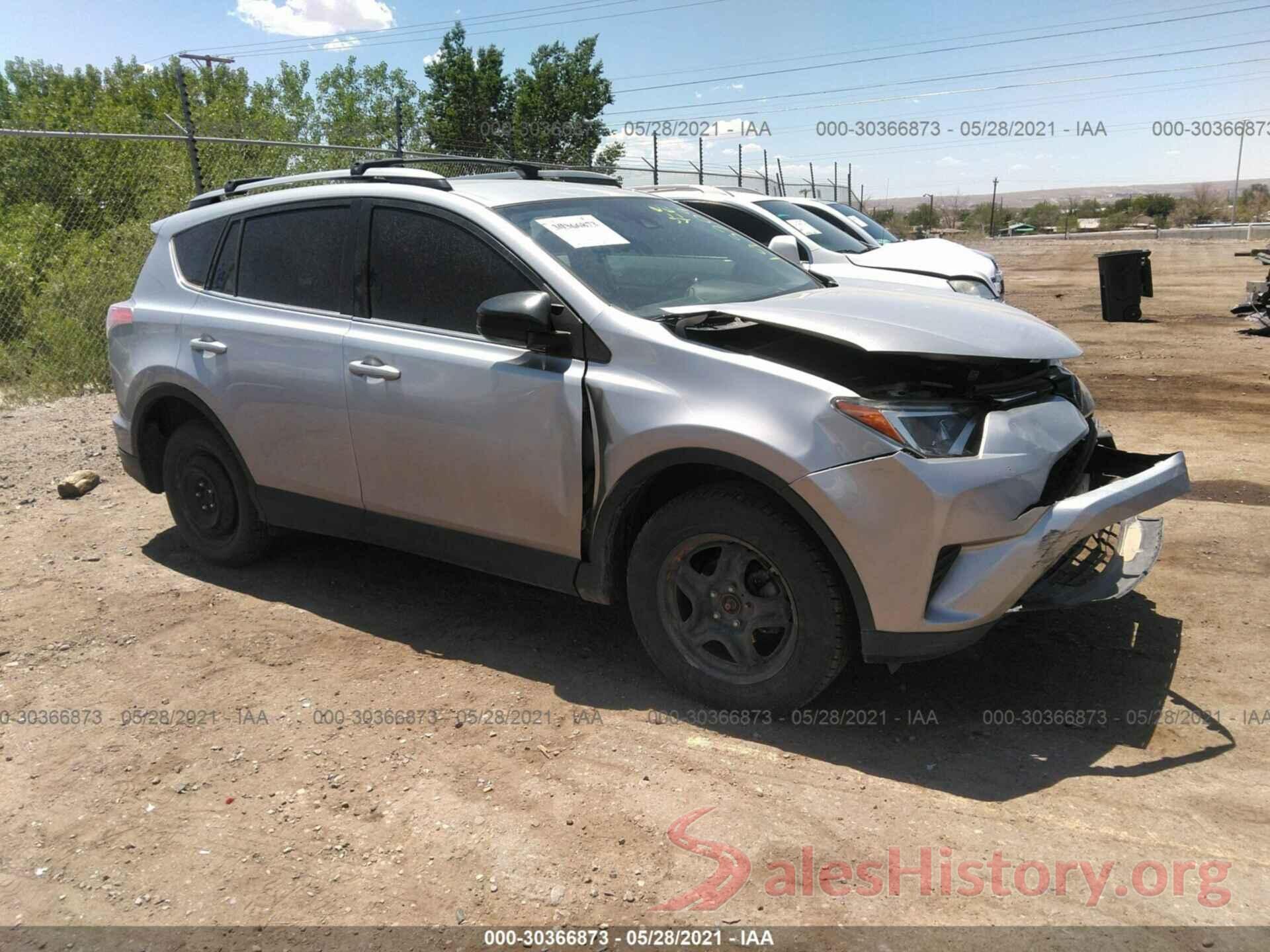 JTMZFREV8JJ195209 2018 TOYOTA RAV4