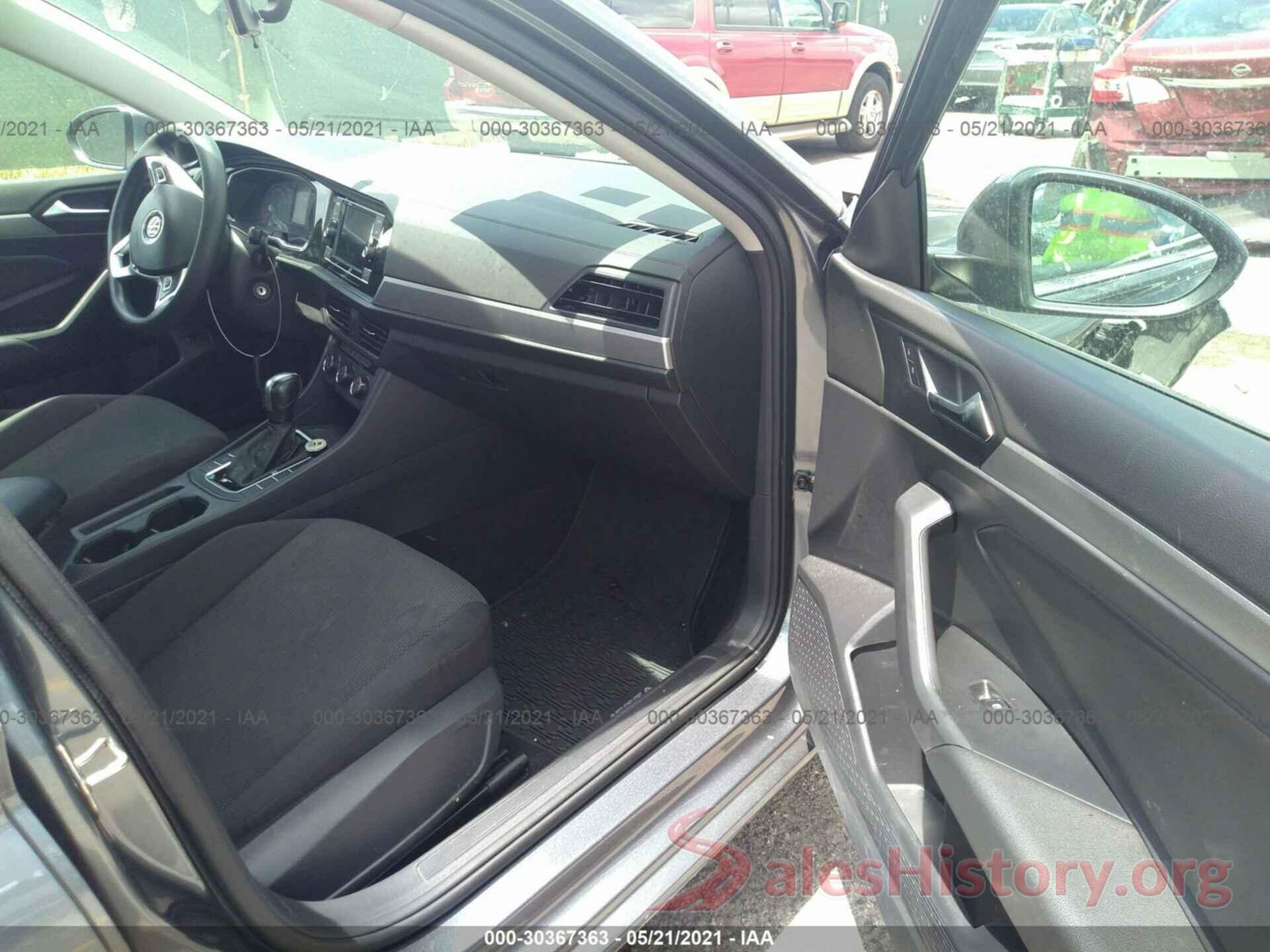 3VWCB7BU2KM235870 2019 VOLKSWAGEN JETTA