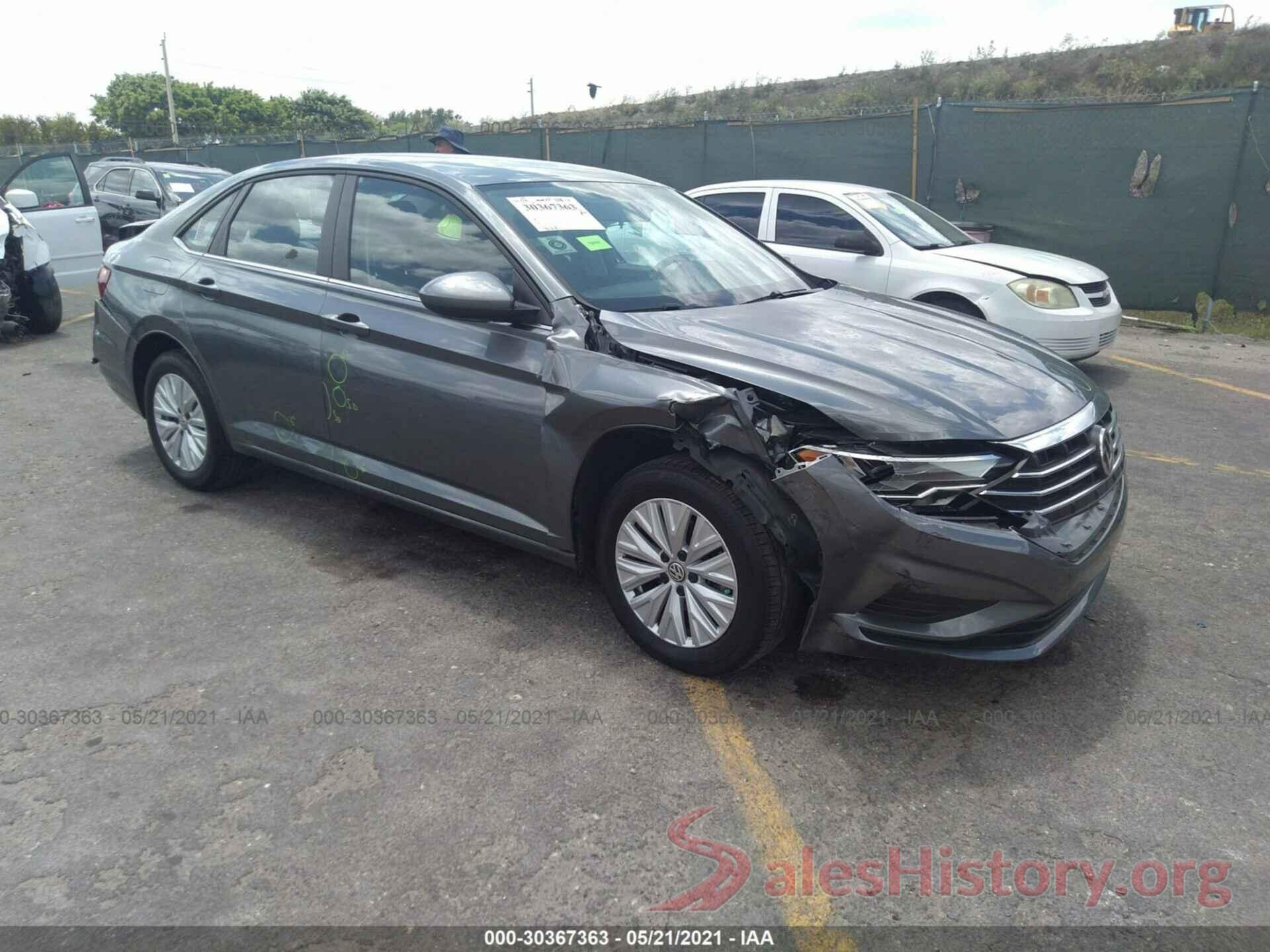 3VWCB7BU2KM235870 2019 VOLKSWAGEN JETTA