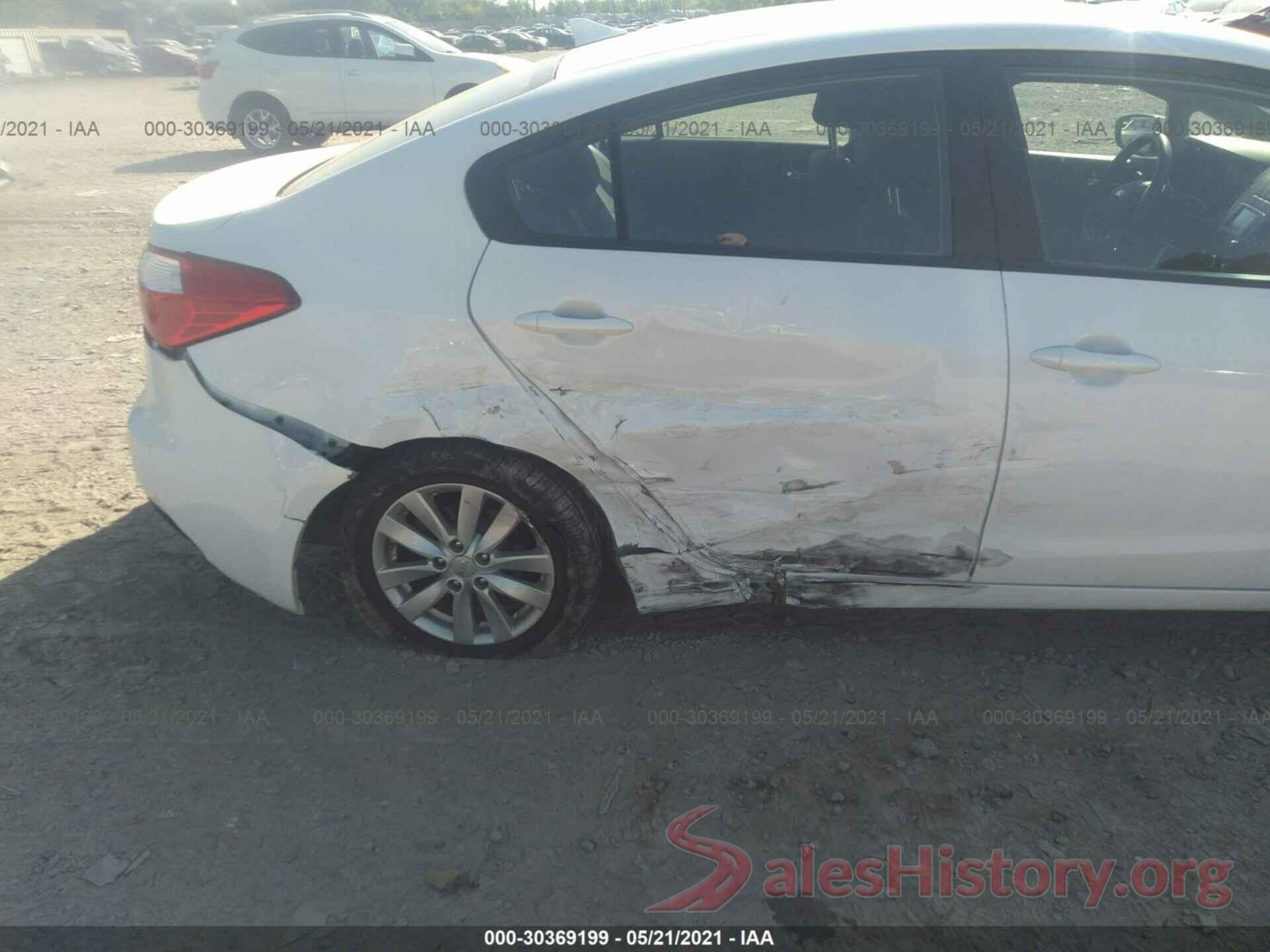 KNAFX4A66G5491975 2016 KIA FORTE