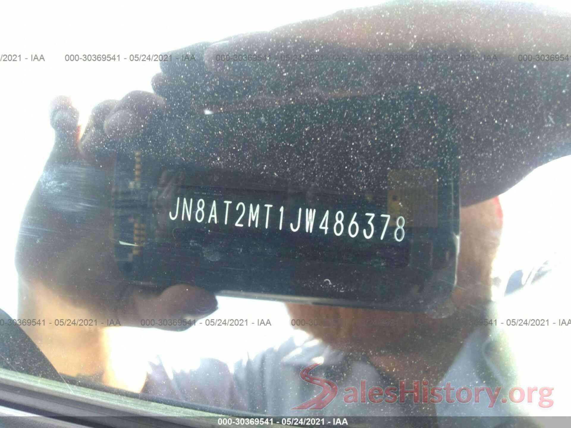 JN8AT2MT1JW486378 2018 NISSAN ROGUE