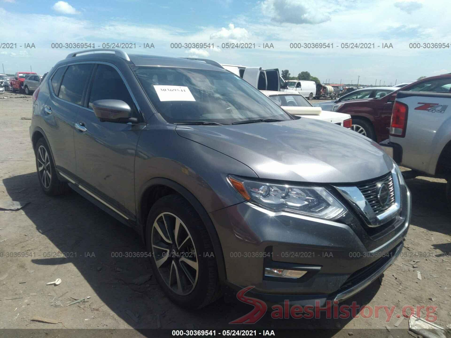 JN8AT2MT1JW486378 2018 NISSAN ROGUE