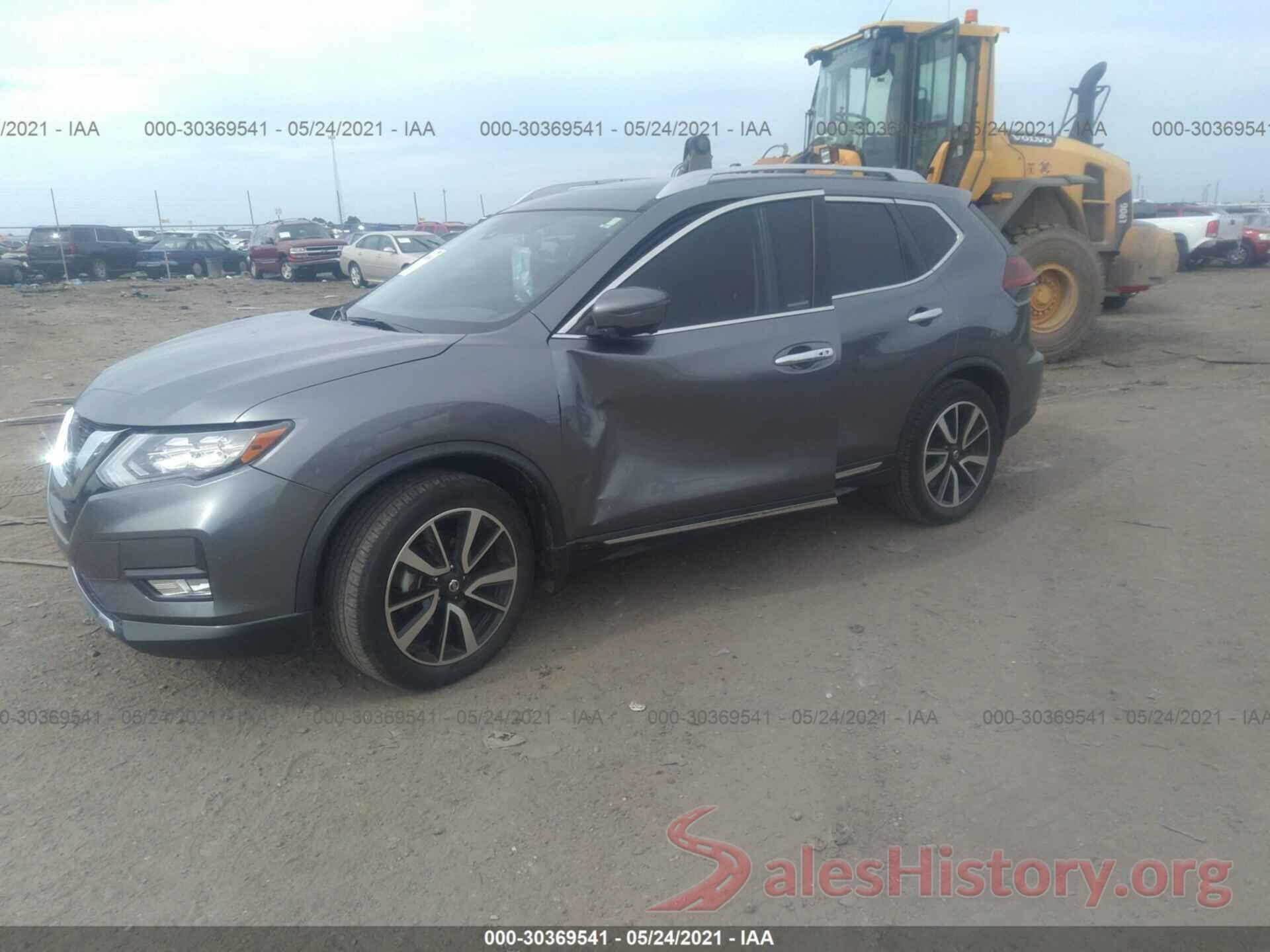 JN8AT2MT1JW486378 2018 NISSAN ROGUE