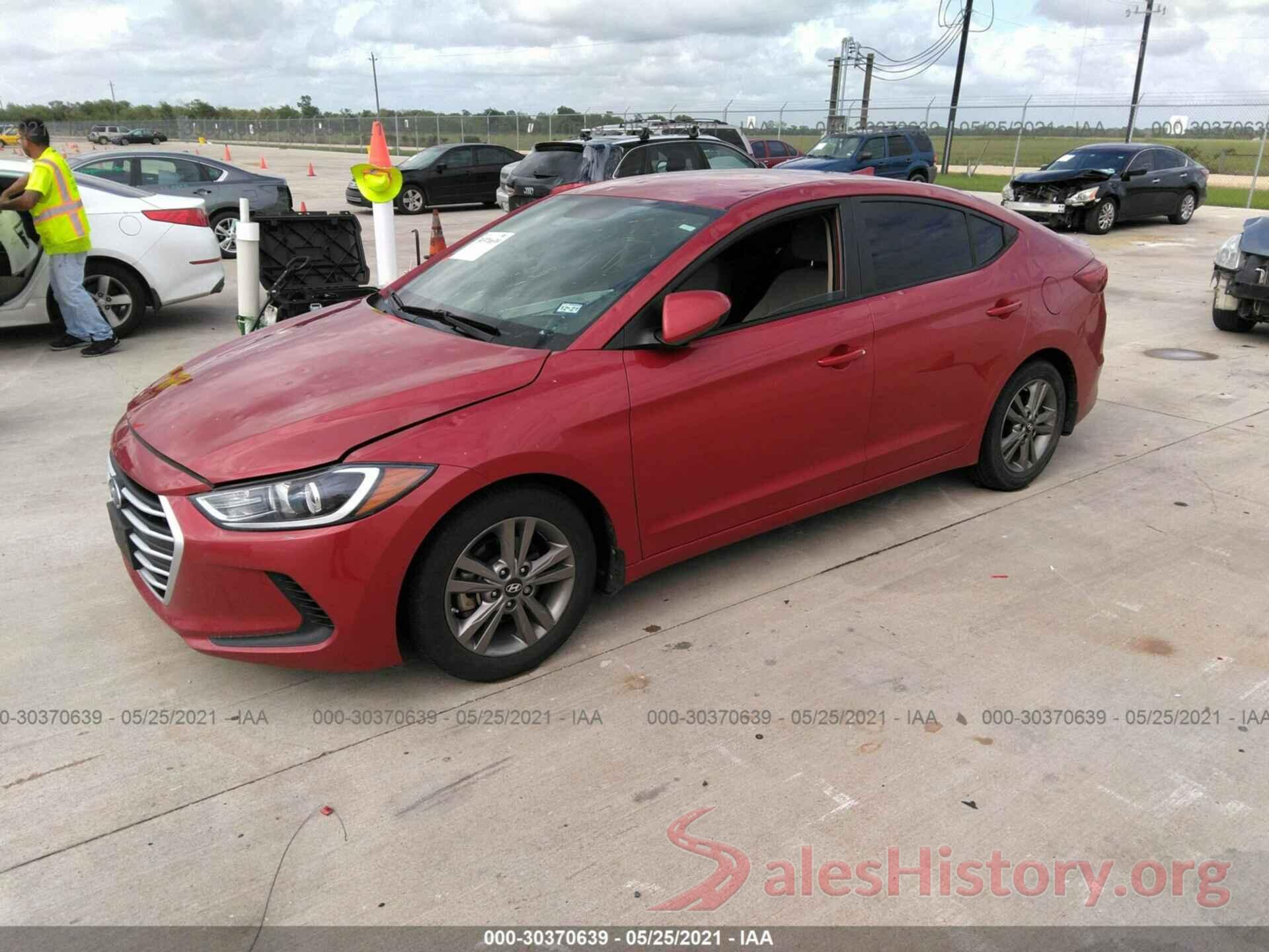 5NPD84LF0JH245211 2018 HYUNDAI ELANTRA