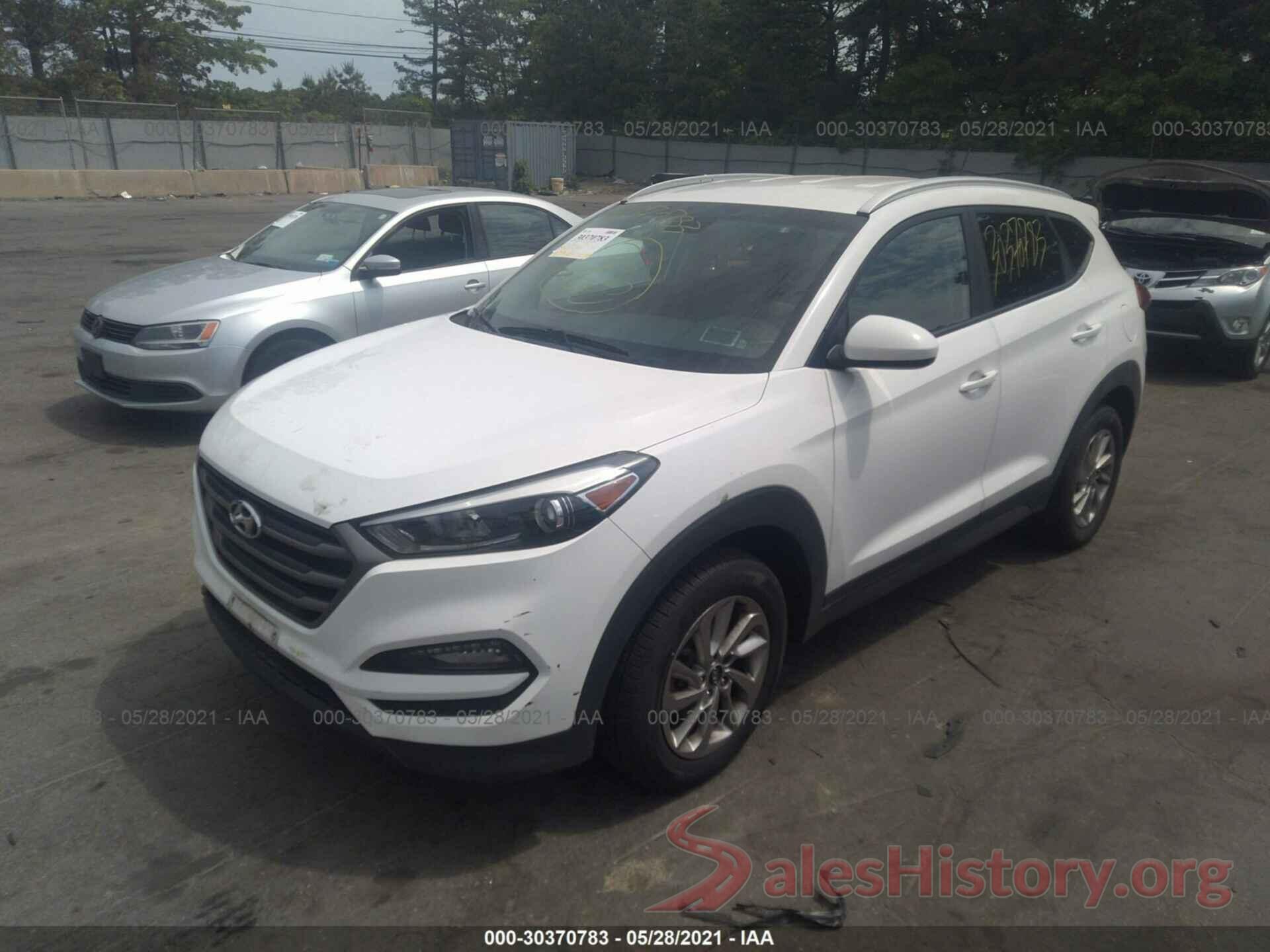 KM8J3CA45GU107994 2016 HYUNDAI TUCSON