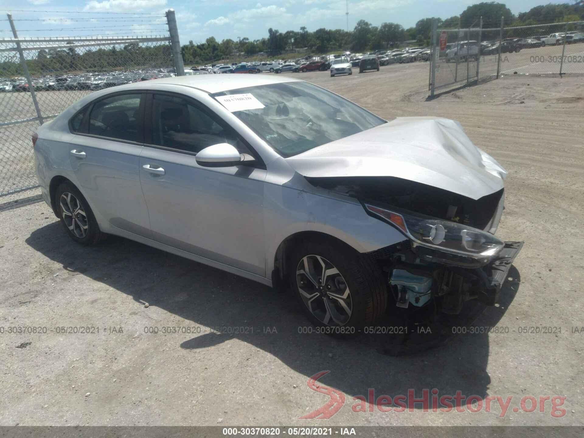 3KPF24AD5KE060976 2019 KIA FORTE