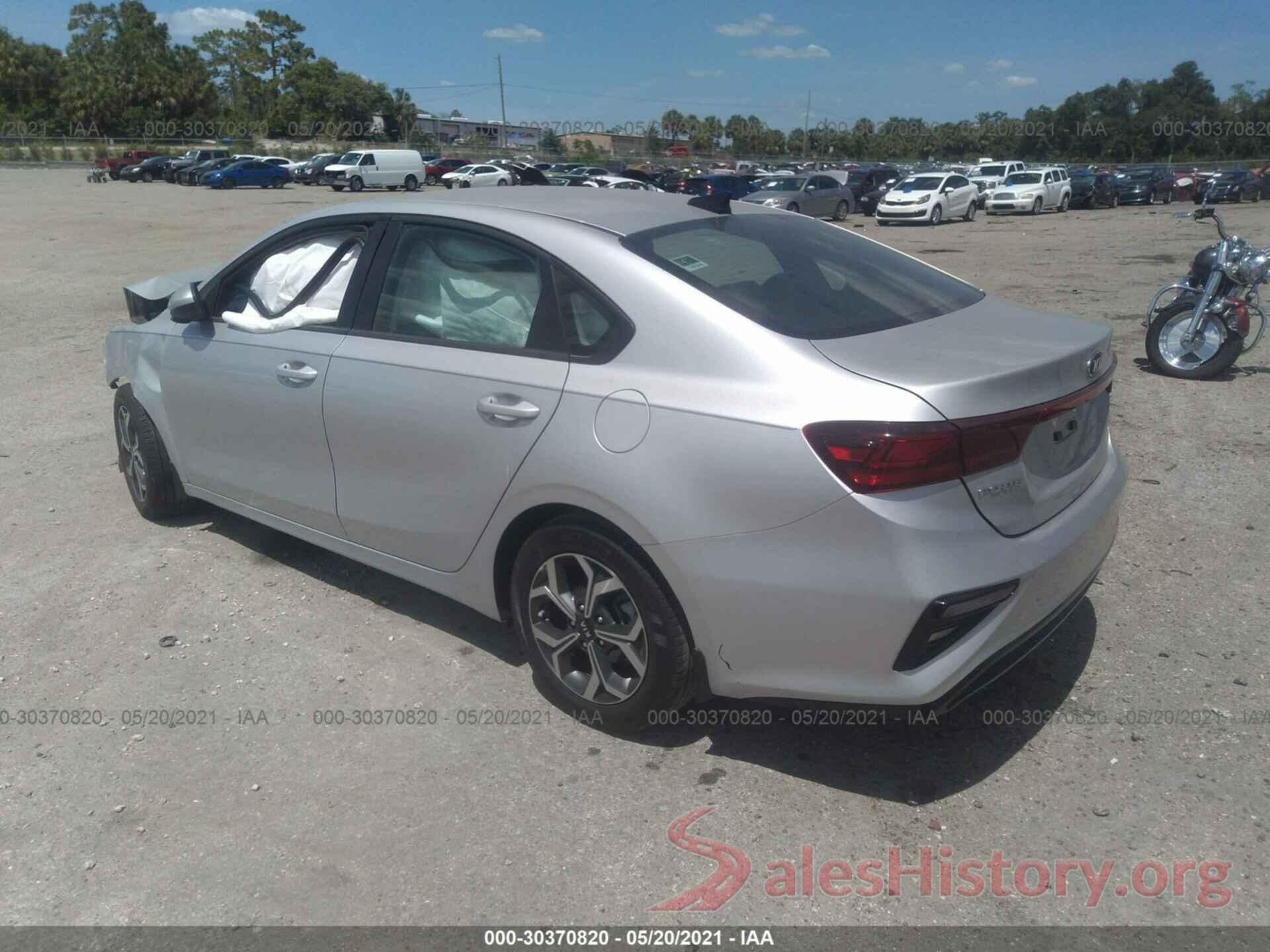 3KPF24AD5KE060976 2019 KIA FORTE