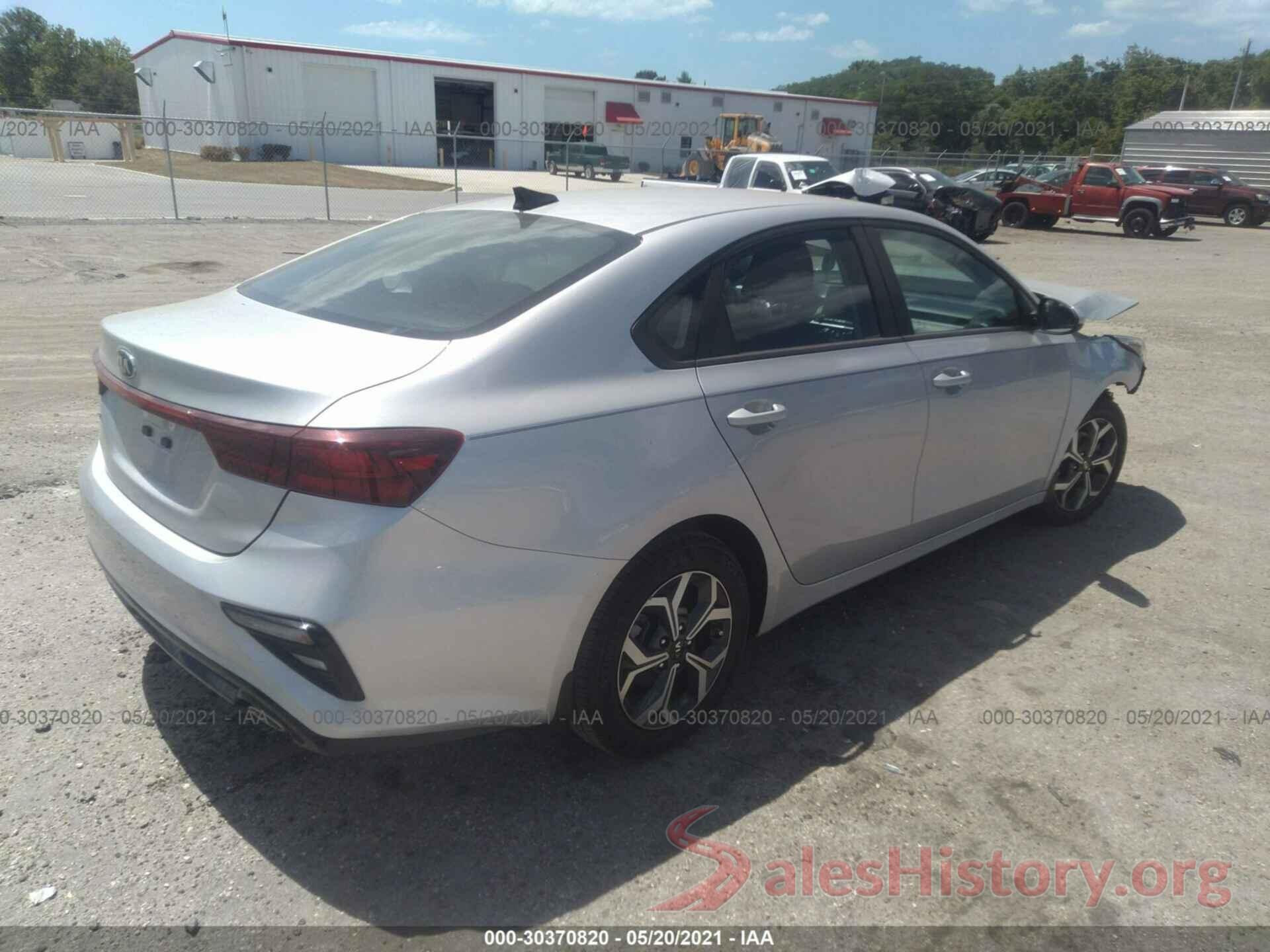 3KPF24AD5KE060976 2019 KIA FORTE