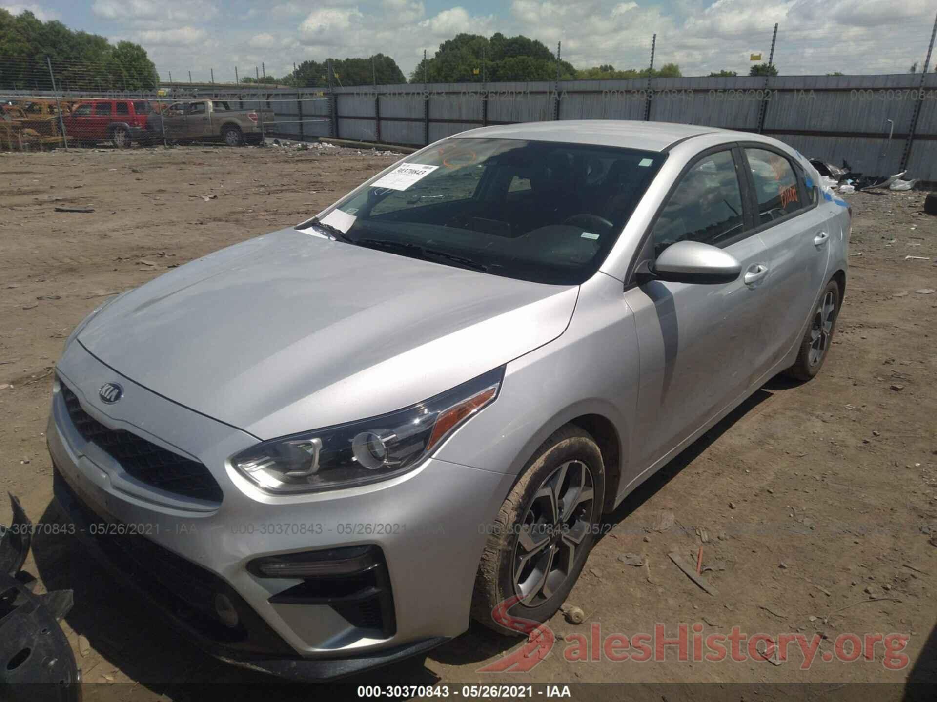 3KPF24AD5ME266821 2021 KIA FORTE