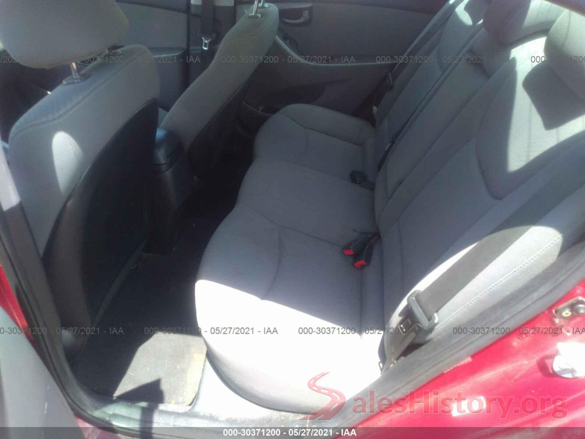 KMHDH4AE5GU624712 2016 HYUNDAI ELANTRA