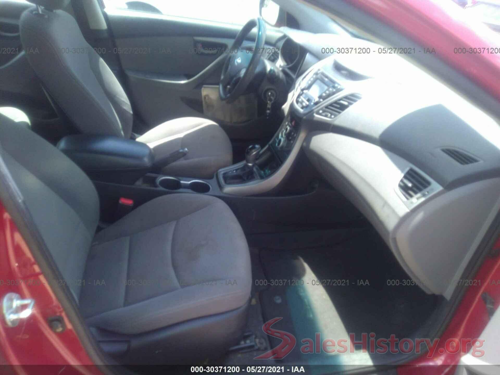 KMHDH4AE5GU624712 2016 HYUNDAI ELANTRA