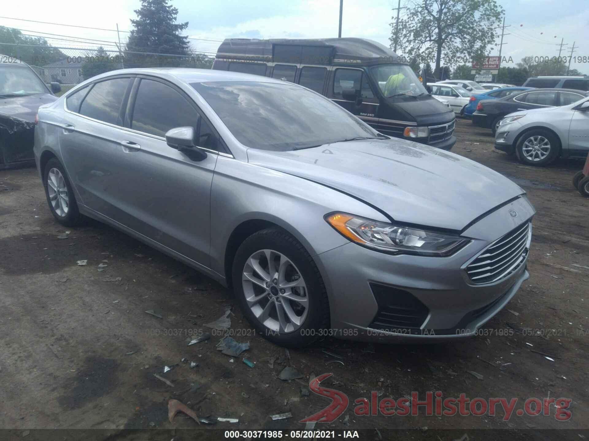 3FA6P0HD8LR107871 2020 FORD FUSION