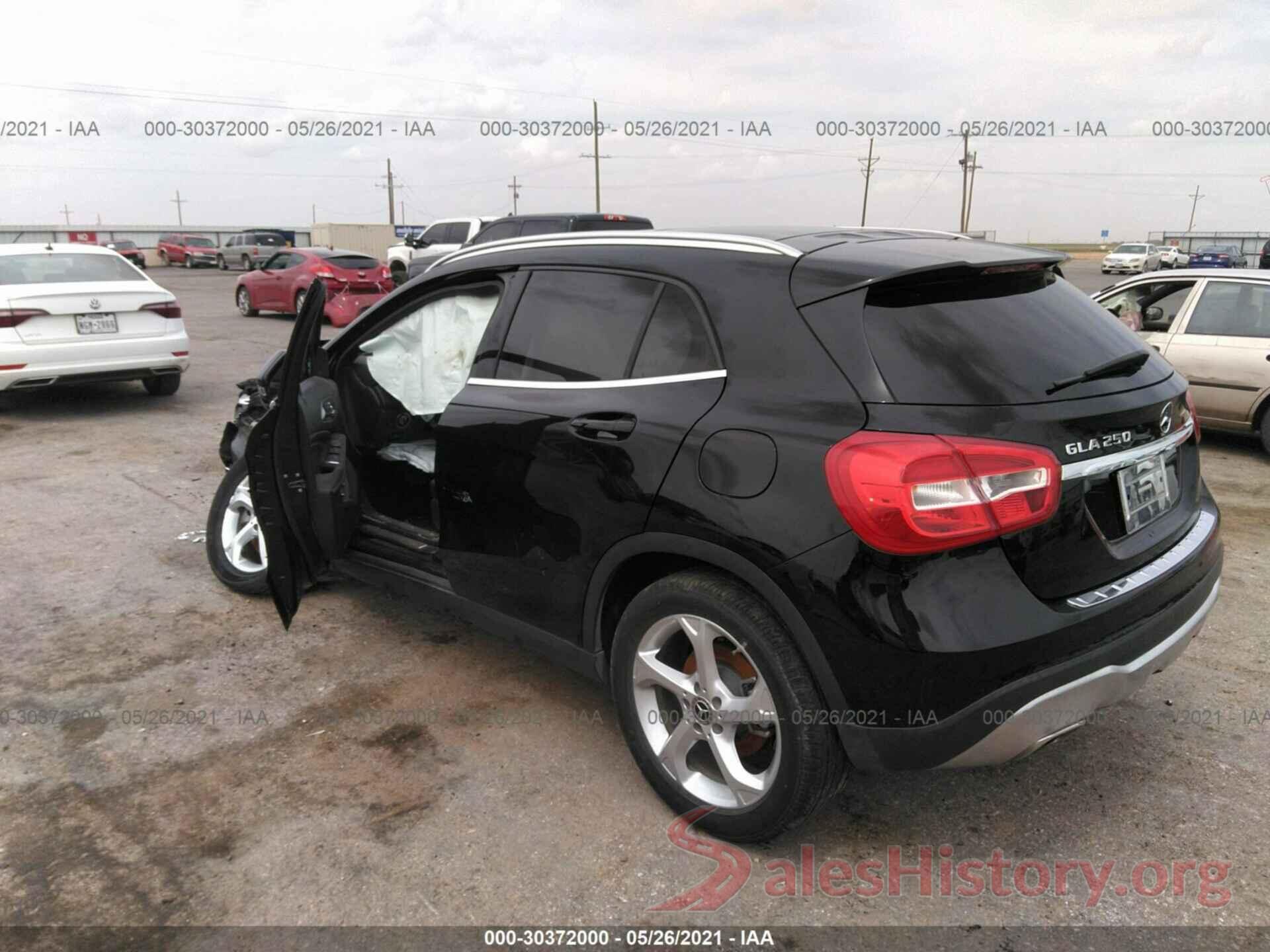 WDCTG4EB3KJ532621 2019 MERCEDES-BENZ GLA