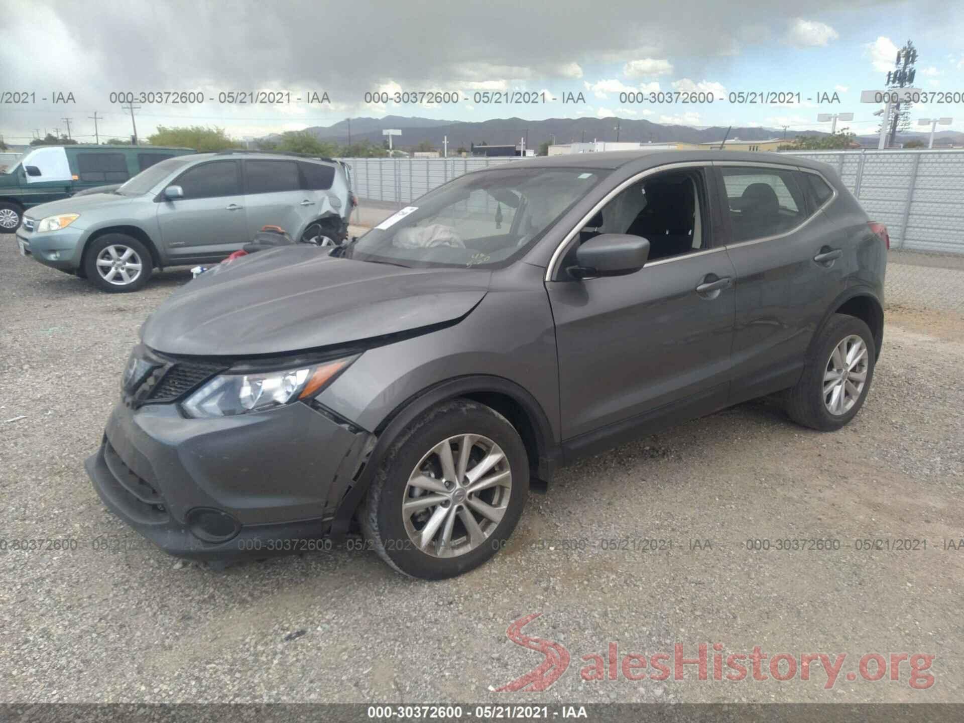 JN1BJ1CPXJW183302 2018 NISSAN ROGUE SPORT