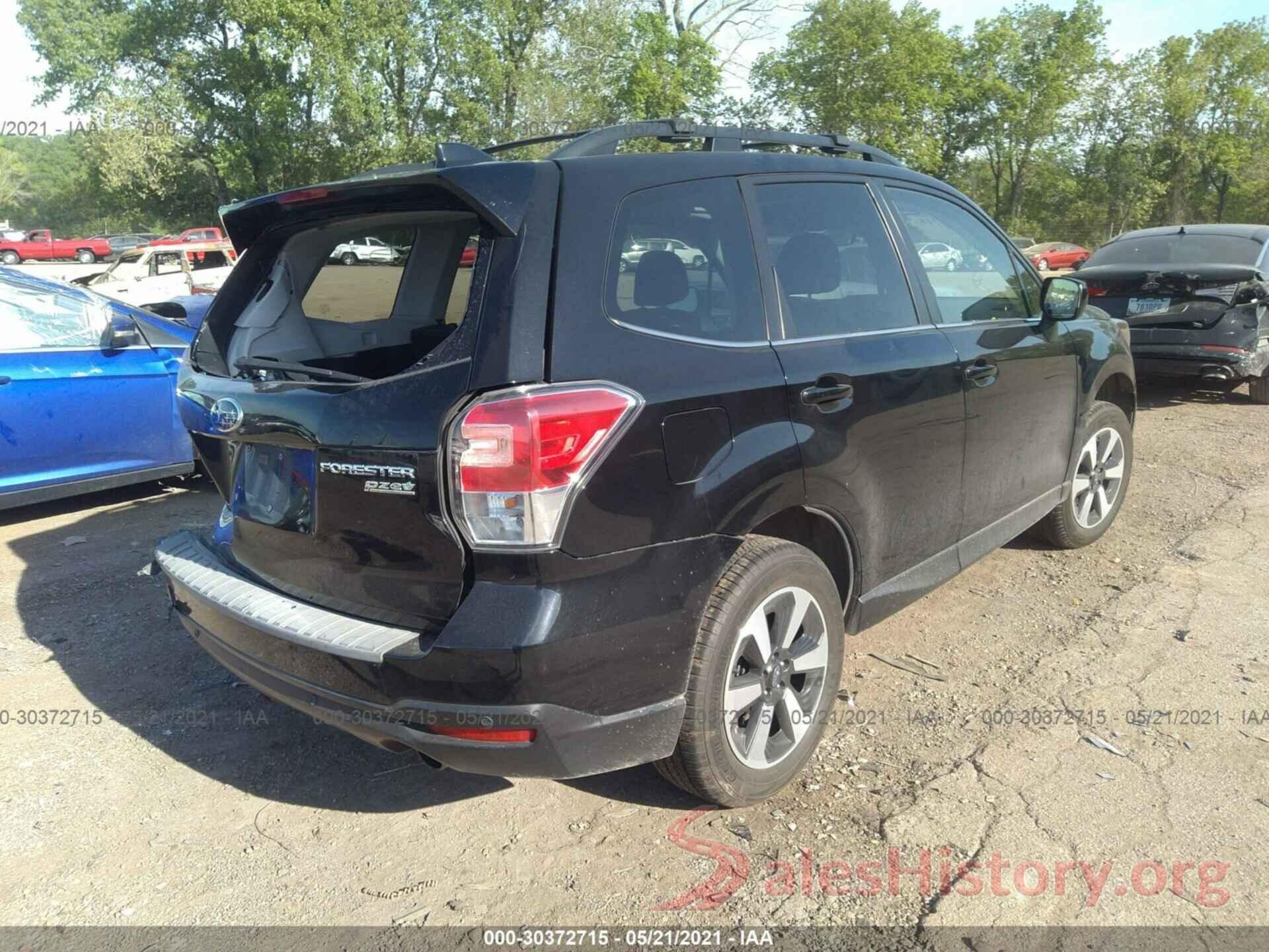 JF2SJARC4HH805684 2017 SUBARU FORESTER