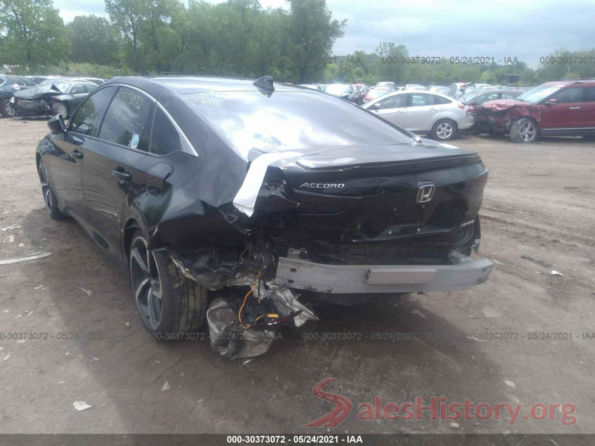 1HGCV1F36JA053661 2018 HONDA ACCORD SEDAN