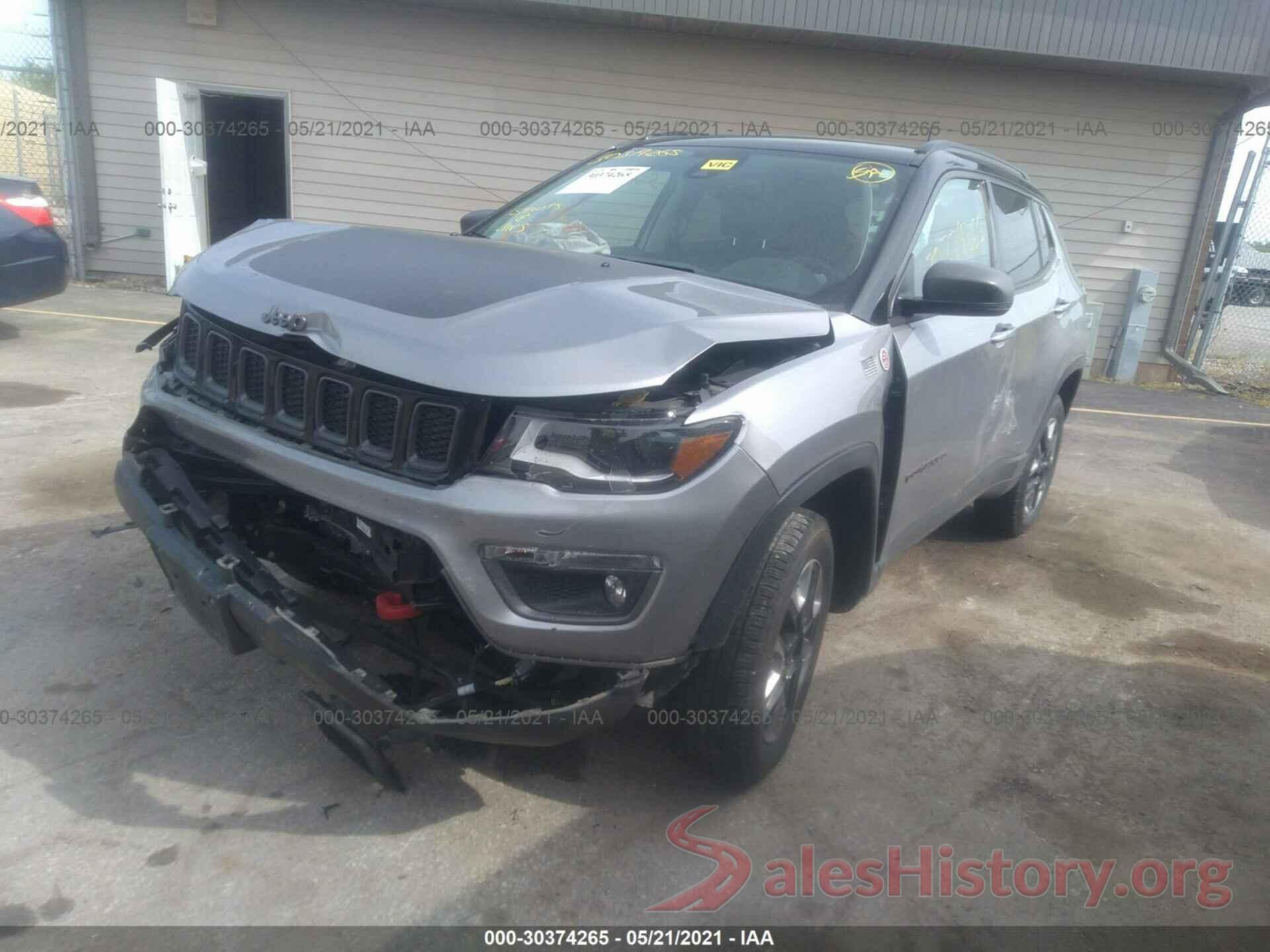 3C4NJDDB1JT129150 2018 JEEP COMPASS