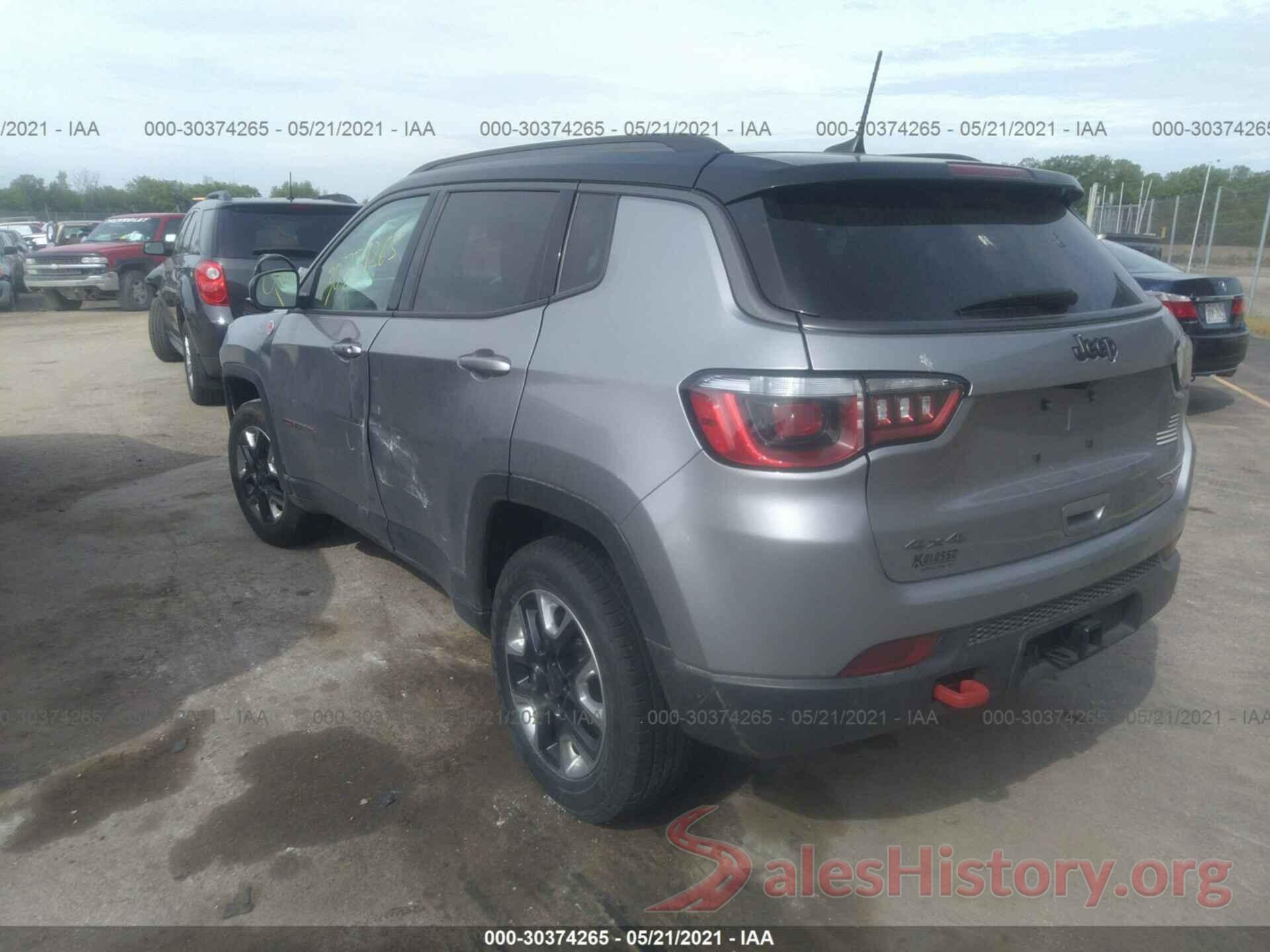 3C4NJDDB1JT129150 2018 JEEP COMPASS