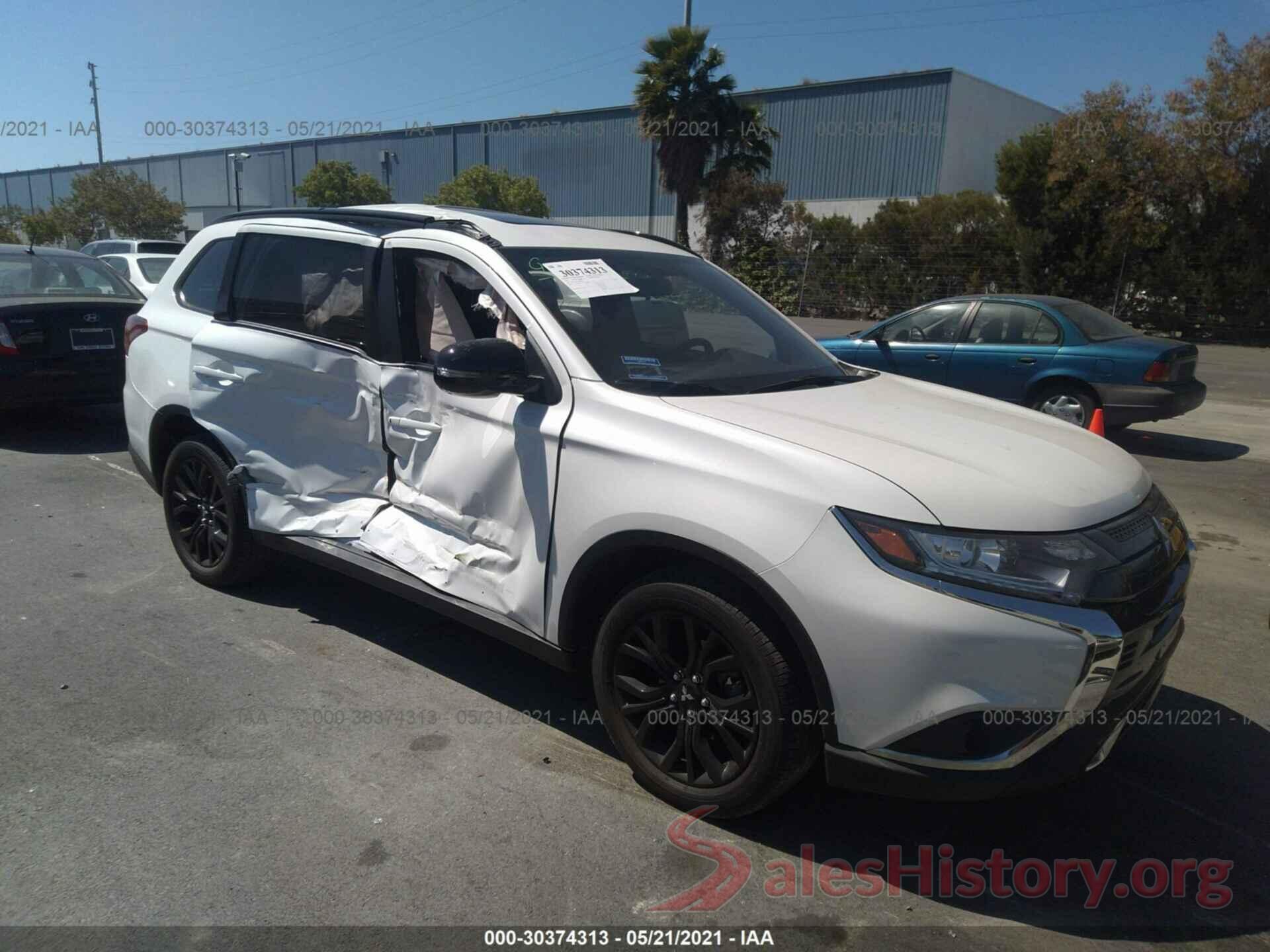 JA4AD3A37KZ025635 2019 MITSUBISHI OUTLANDER