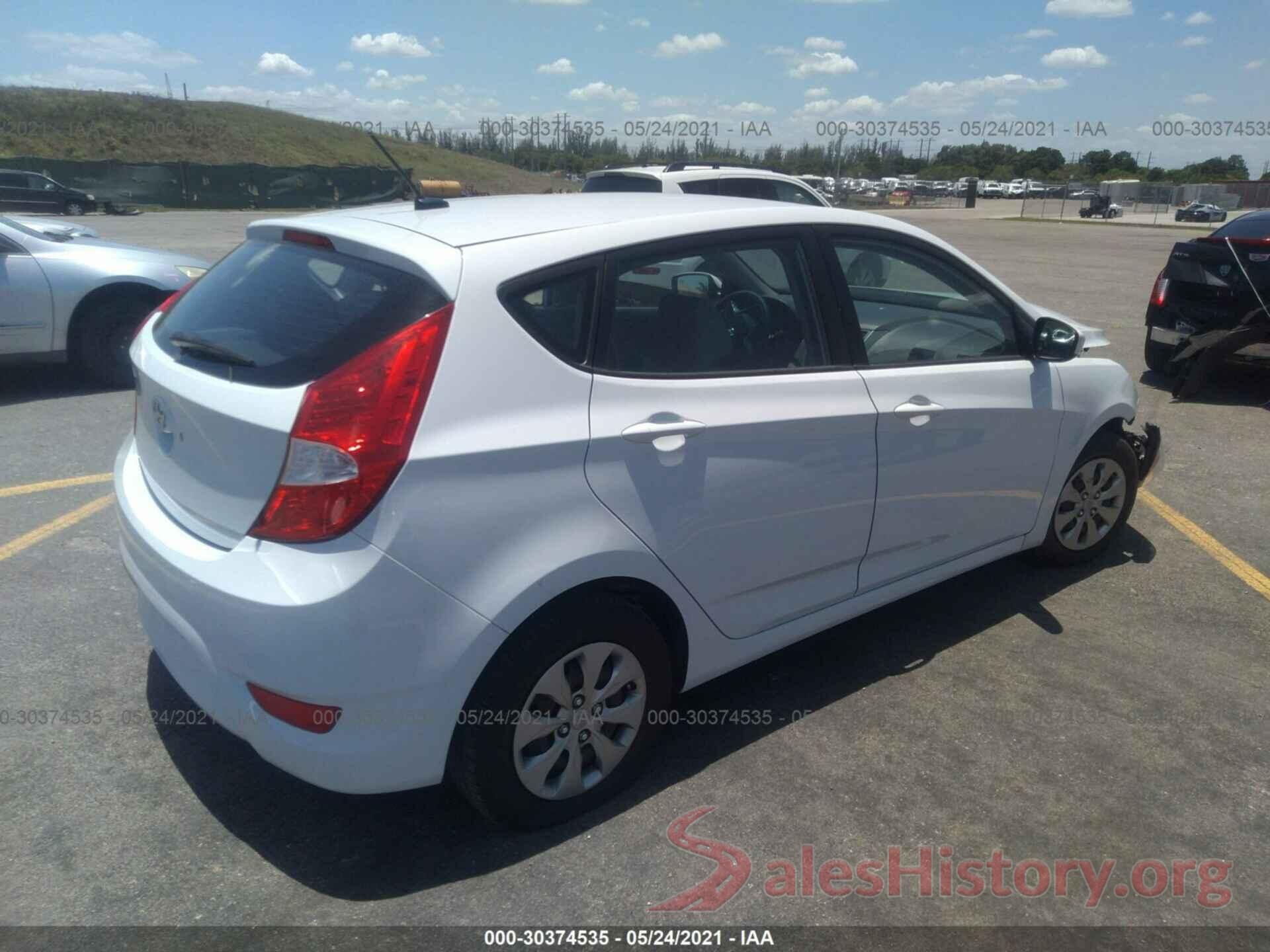 KMHCT5AE9HU364235 2017 HYUNDAI ACCENT