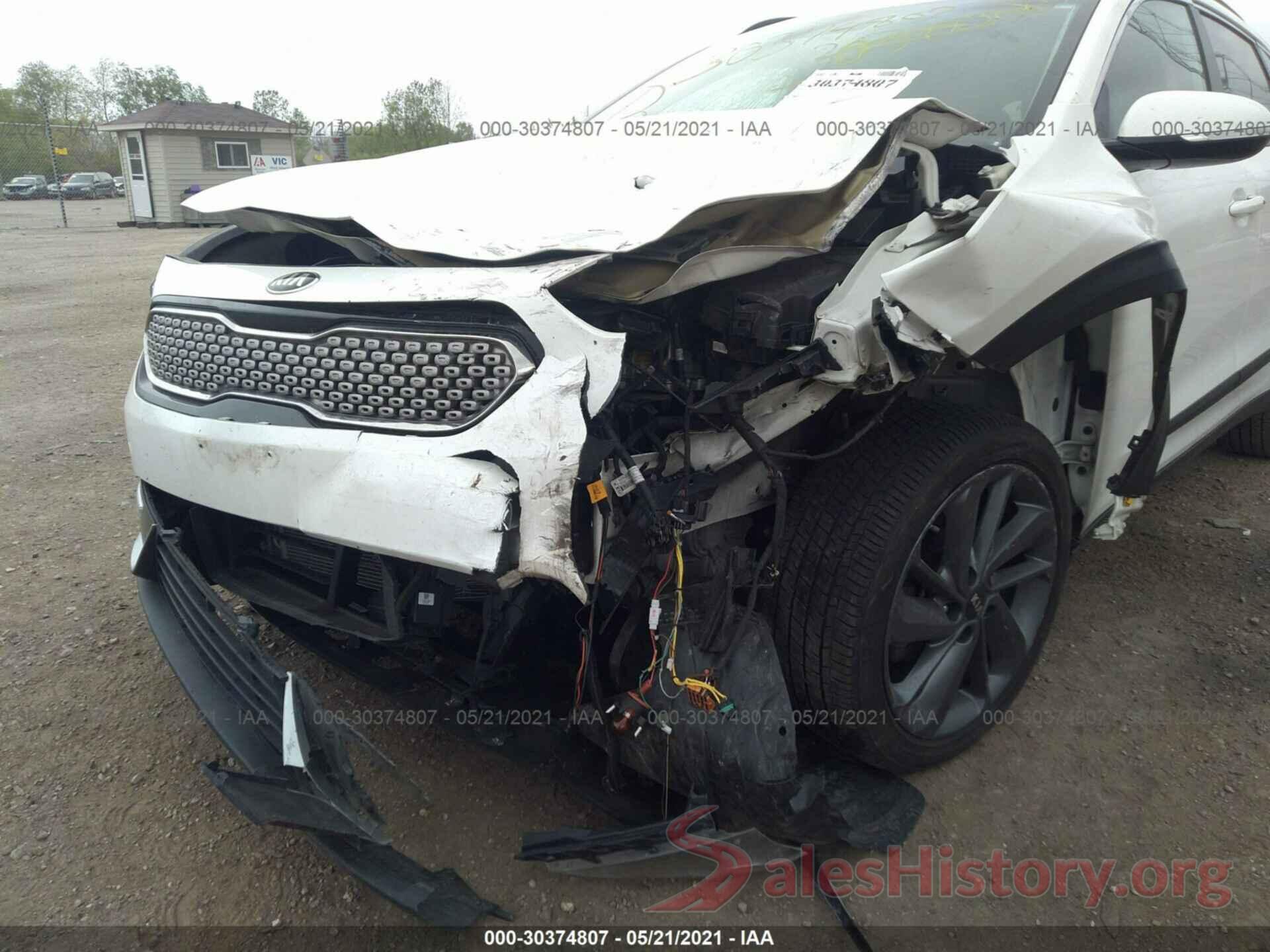 KNDCC3LC9H5092221 2017 KIA NIRO