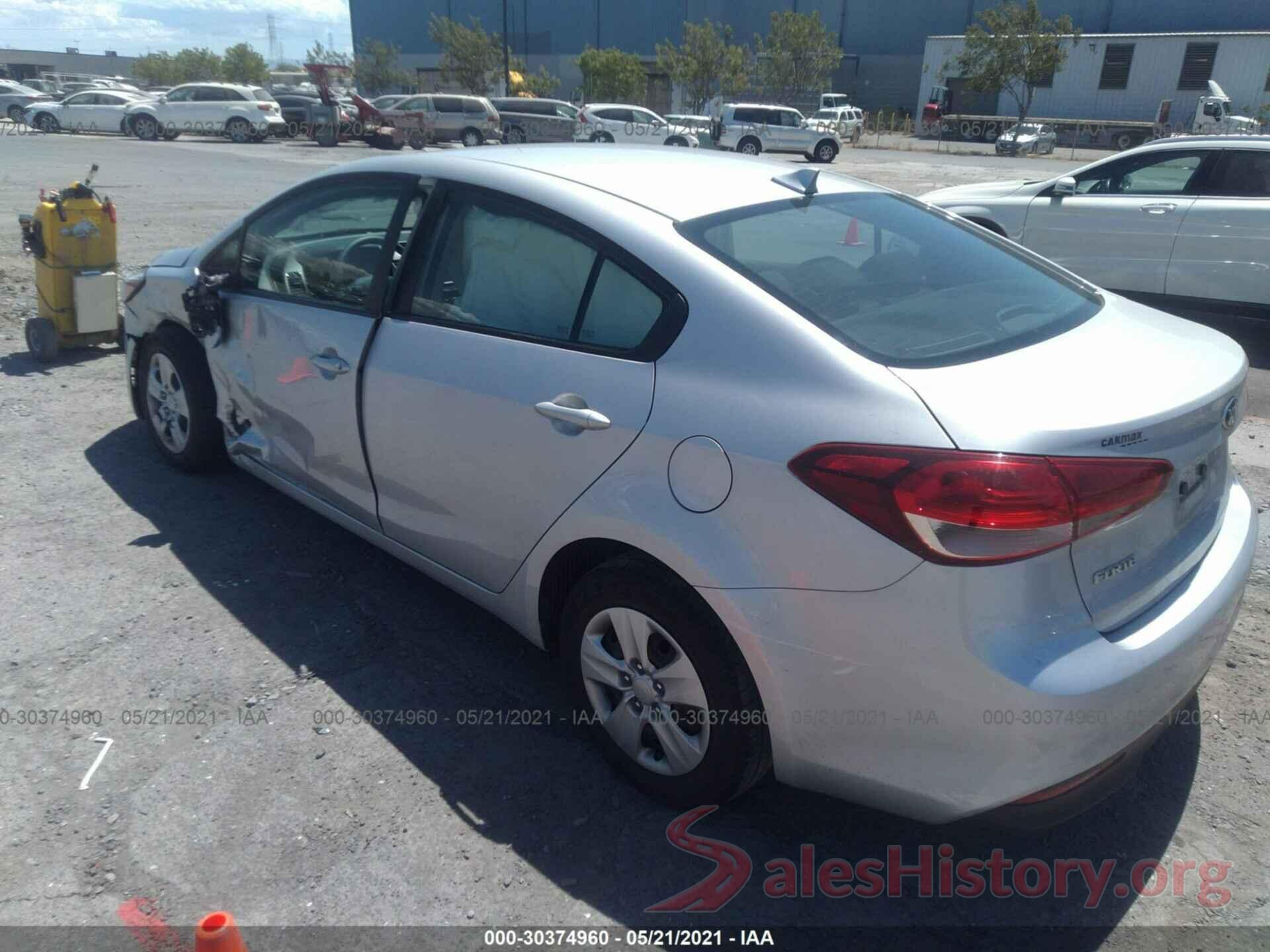 3KPFK4A71JE274825 2018 KIA FORTE