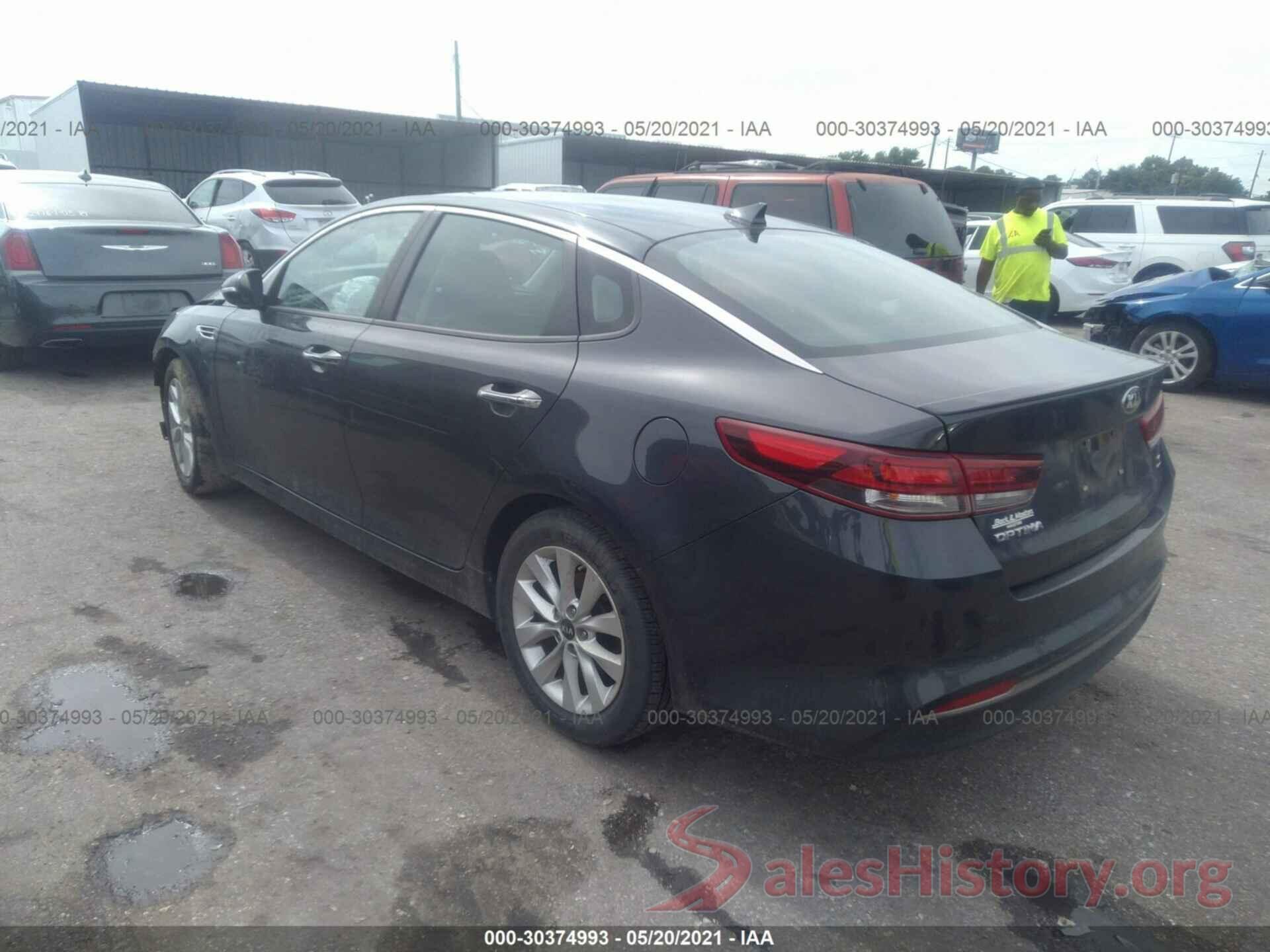 5XXGT4L31JG215387 2018 KIA OPTIMA