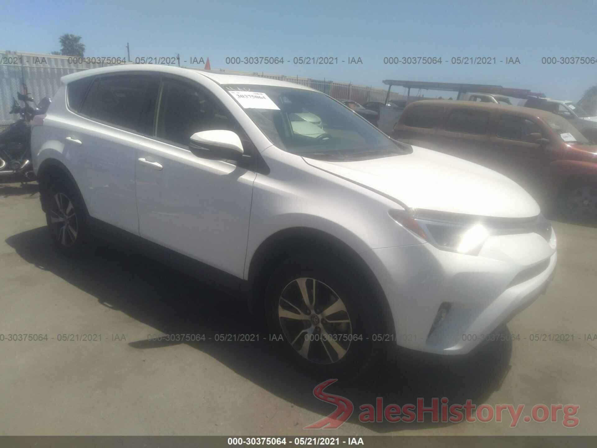 JTMWFREV2JJ208538 2018 TOYOTA RAV4