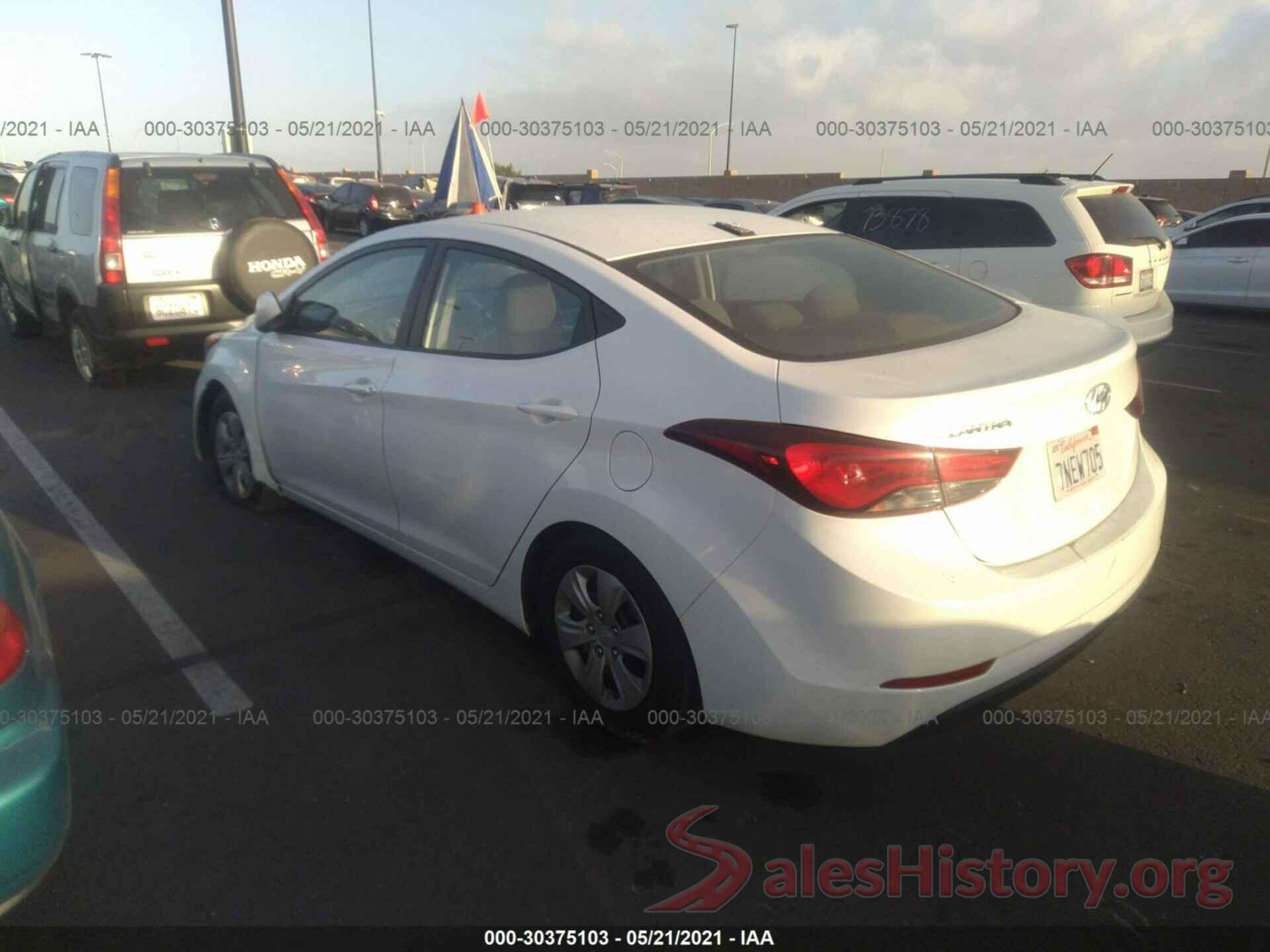 5NPDH4AE3GH687130 2016 HYUNDAI ELANTRA