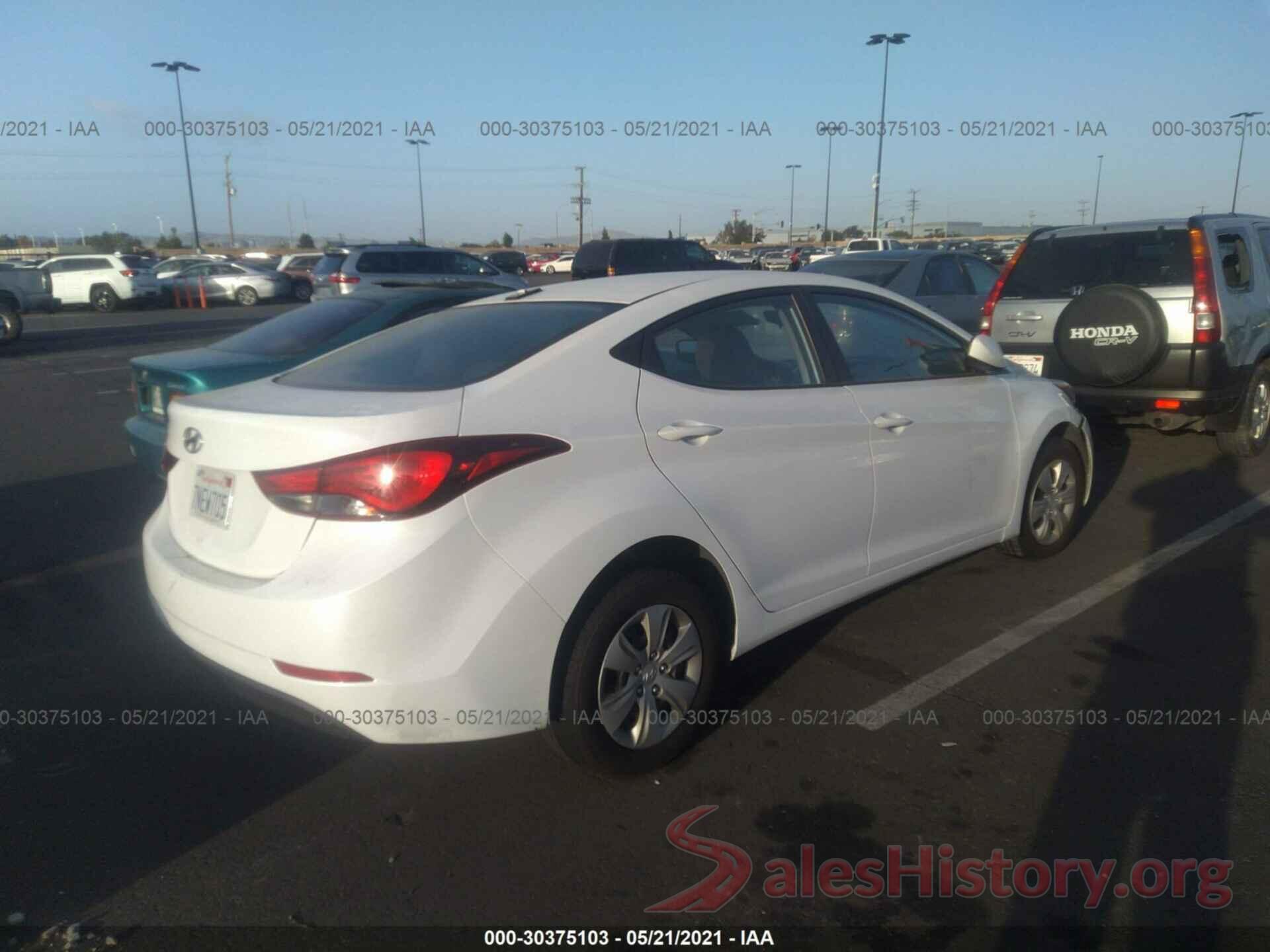 5NPDH4AE3GH687130 2016 HYUNDAI ELANTRA