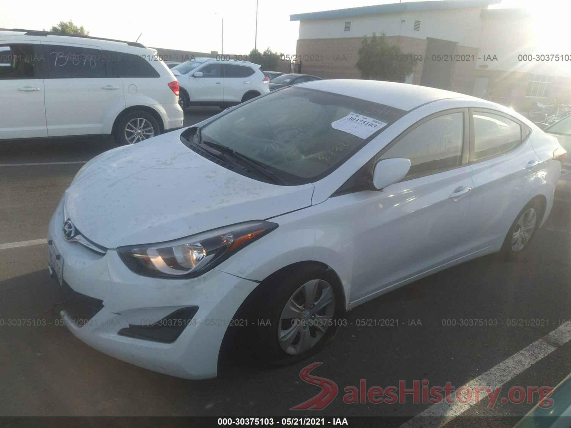 5NPDH4AE3GH687130 2016 HYUNDAI ELANTRA