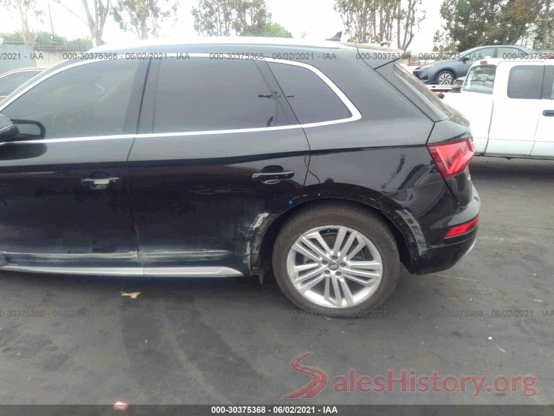 WA1BNAFY7J2100576 2018 AUDI Q5