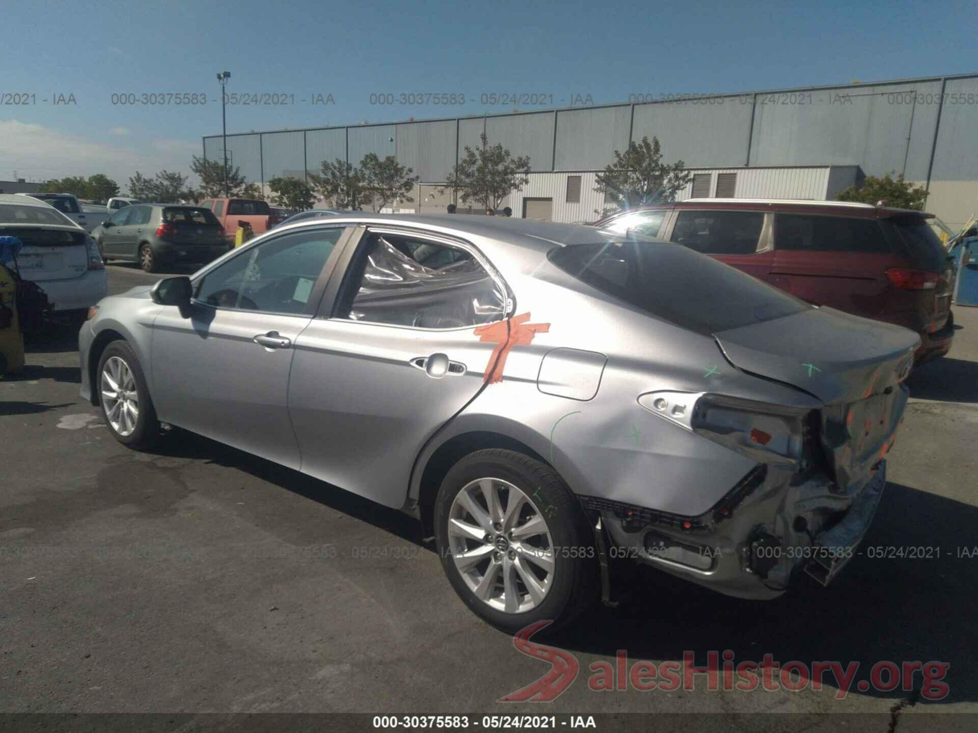 4T1B11HK5KU780375 2019 TOYOTA CAMRY